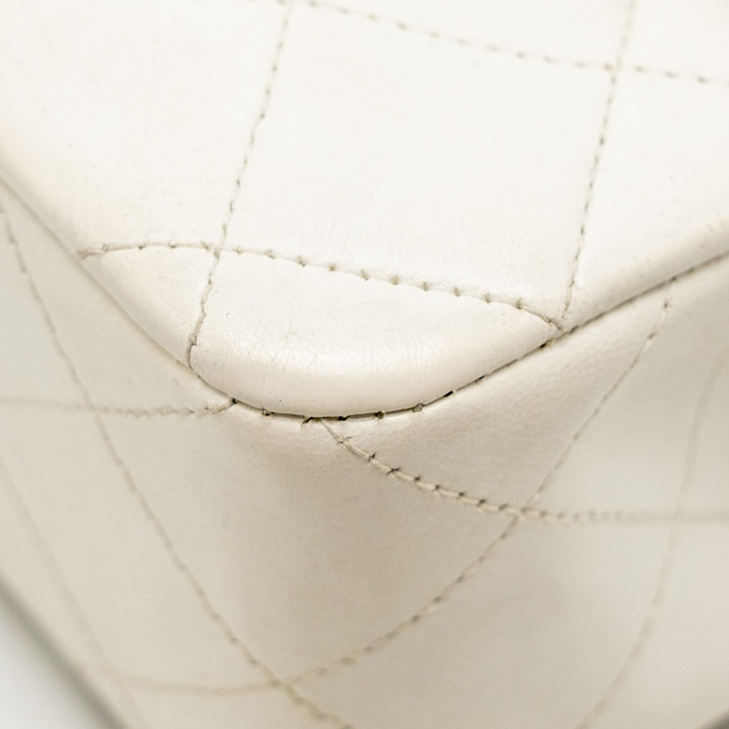 CHANEL VINTAGE SMALL CLASSIC DOUBLE FLAP BAG LAMBSKIN WHITE GHW