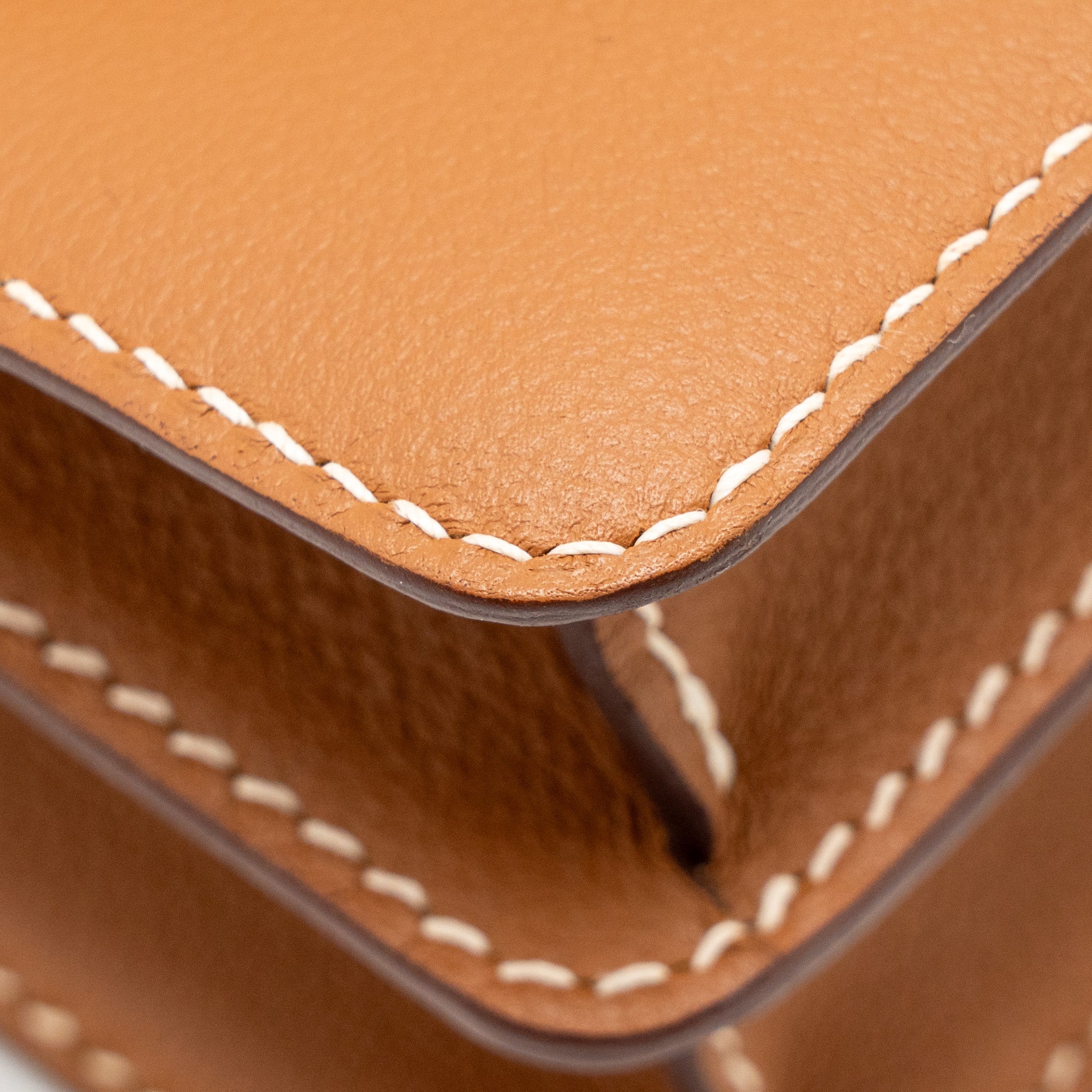 HERMES ROULIS 23 EVERCOLOR GOLD GHW
