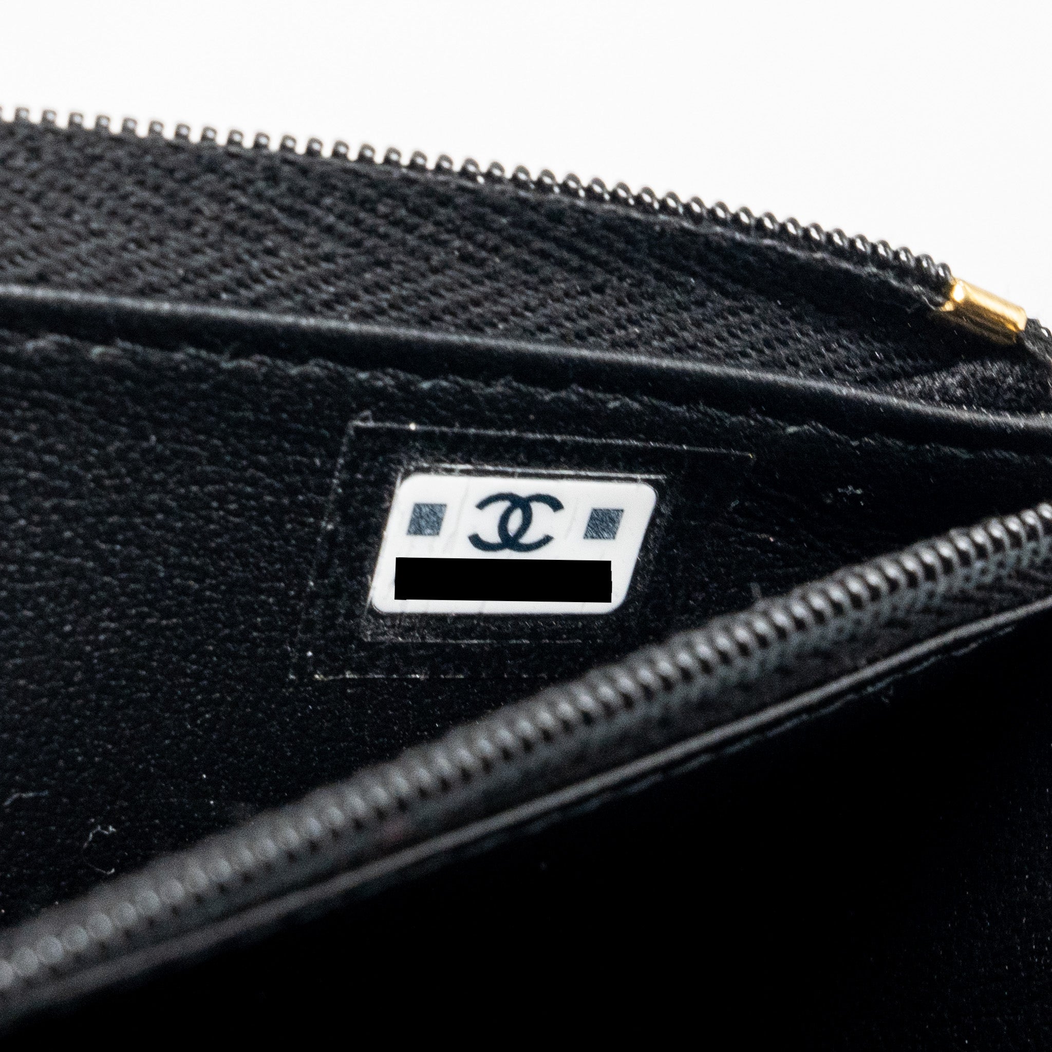 CHANEL 23A CLUTCH WITH CHAIN LAMBSKIN BLACK GHW (MICROCHIP)