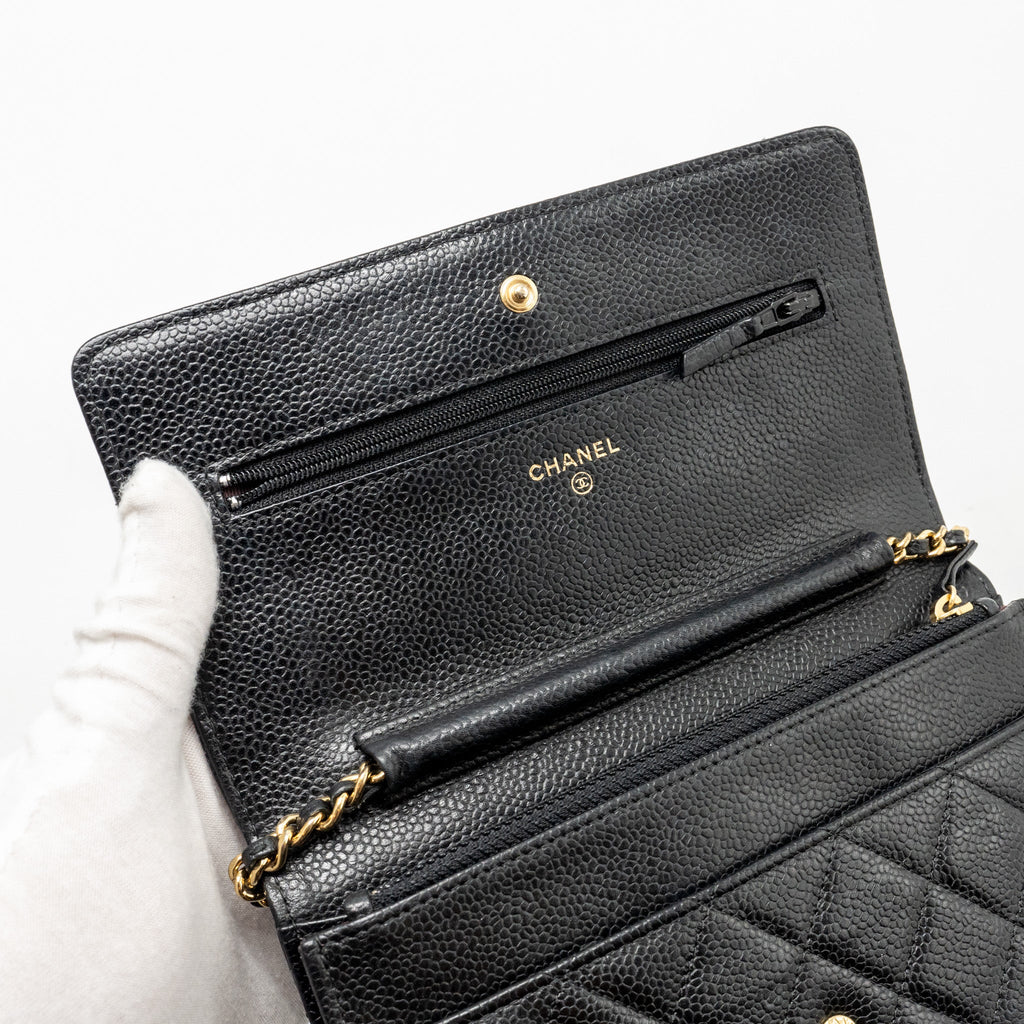CHANEL CLASSIC WALLET ON CHAIN CAVIAR BLACK GHW