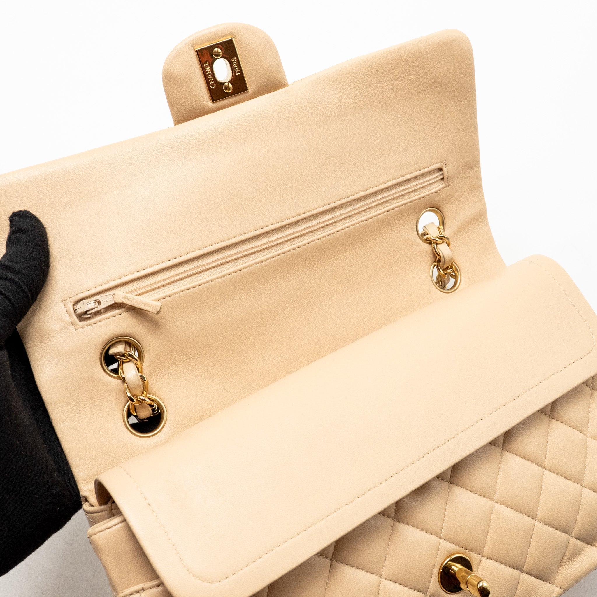 CHANEL MEDIUM DOUBLE FLAP BAG LAMBSKIN BEIGE GHW