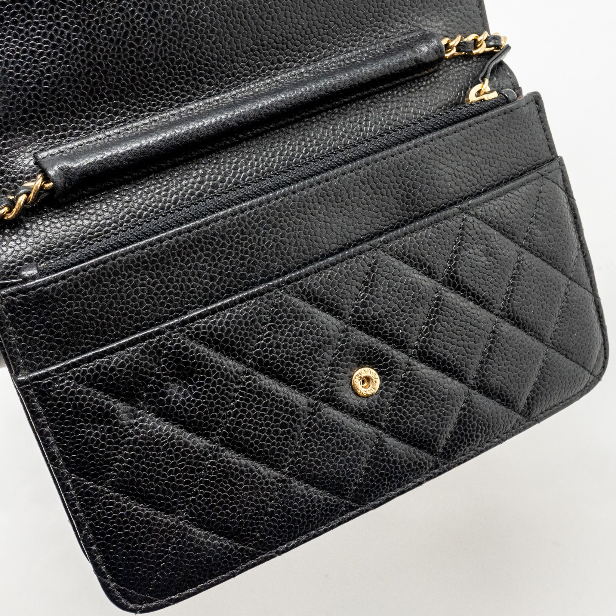 CHANEL CLASSIC WALLET ON CHAIN CAVIAR BLACK GHW