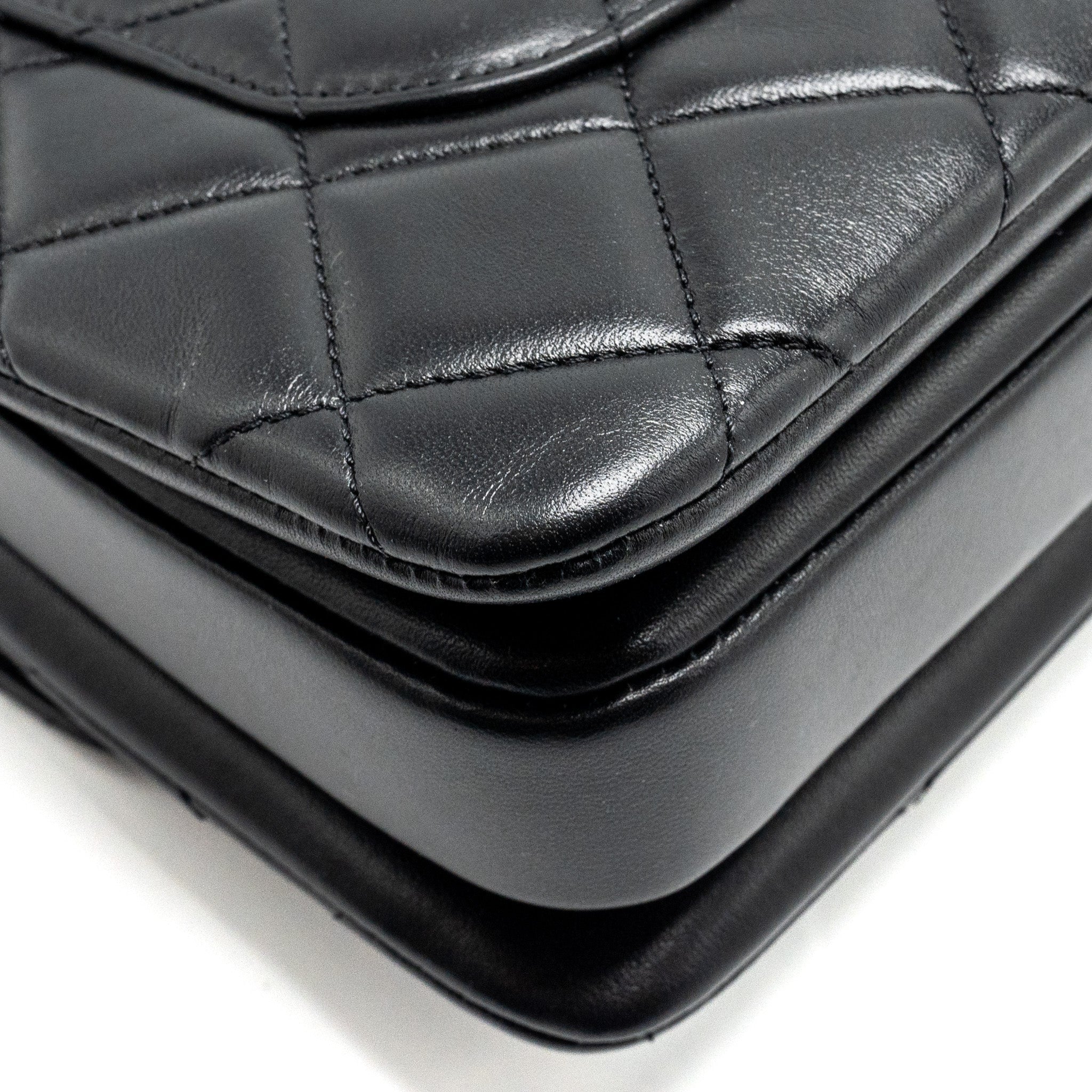 CHANEL SMALL TRENDY CC FLAP BAG LAMBSKIN BLACK LGHW (MICROCHIP)