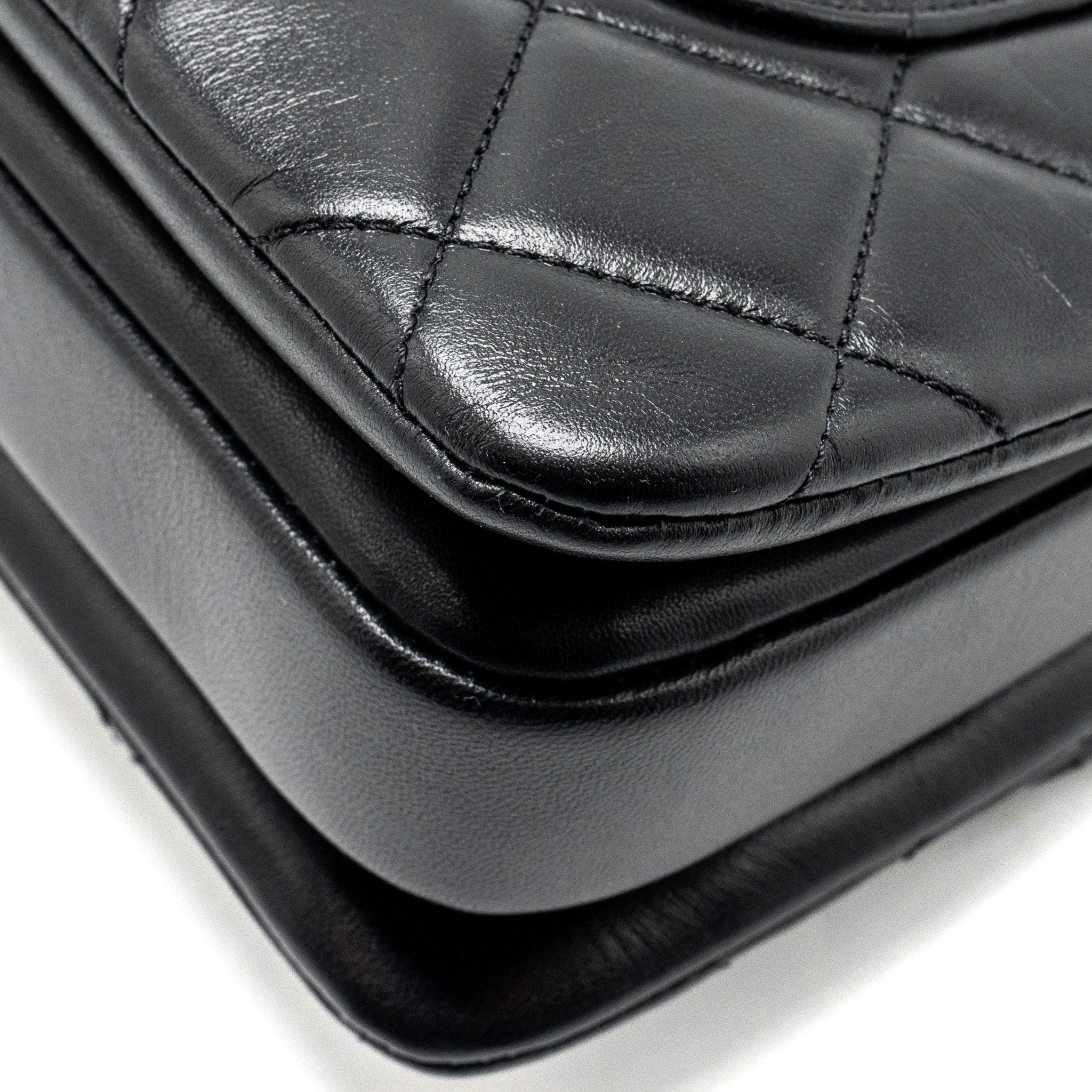 CHANEL SMALL TRENDY CC FLAP BAG LAMBSKIN BLACK LGHW (MICROCHIP)