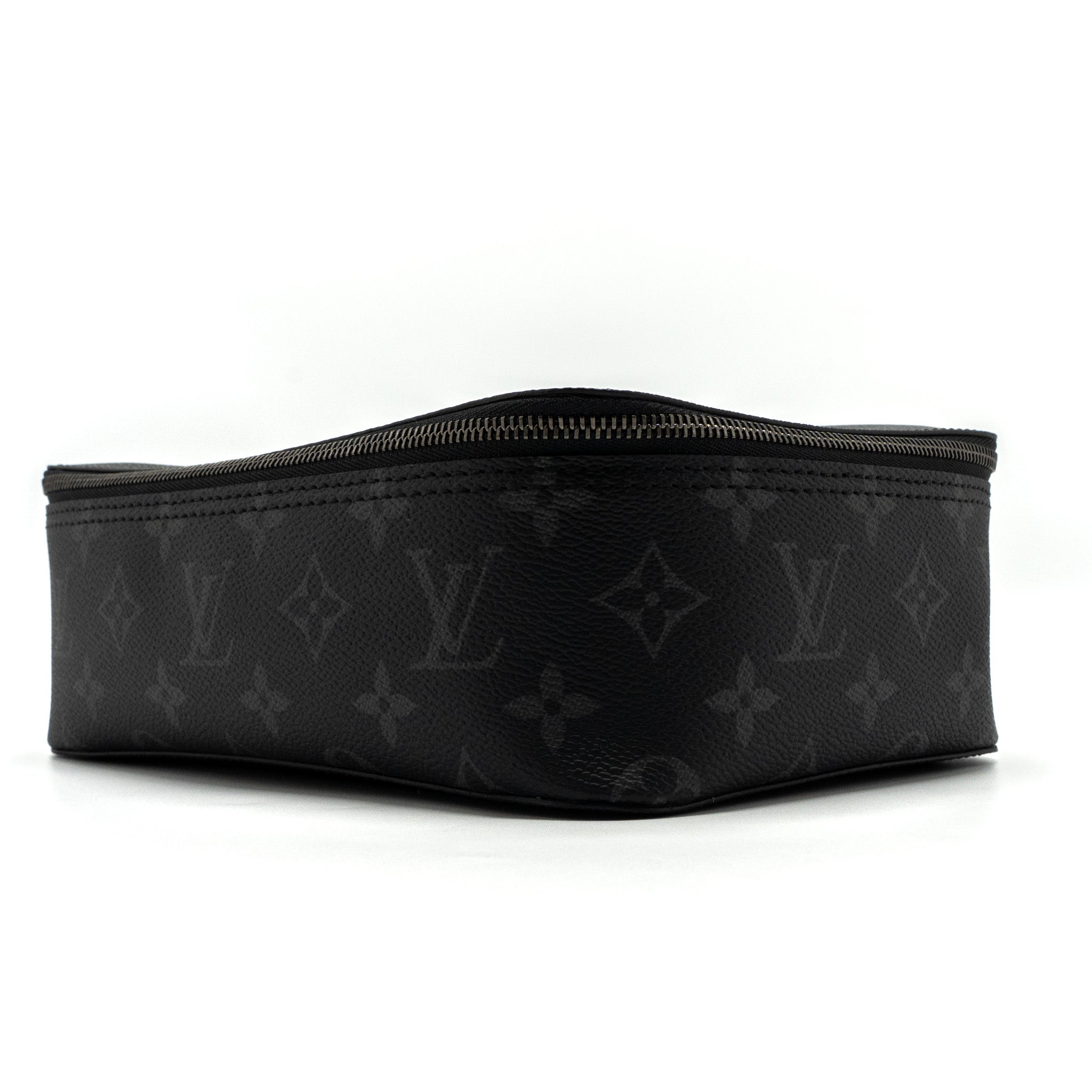 LOUIS VUITTON PACKING CUBE MM MONOGRAM ECLIPSE SHW