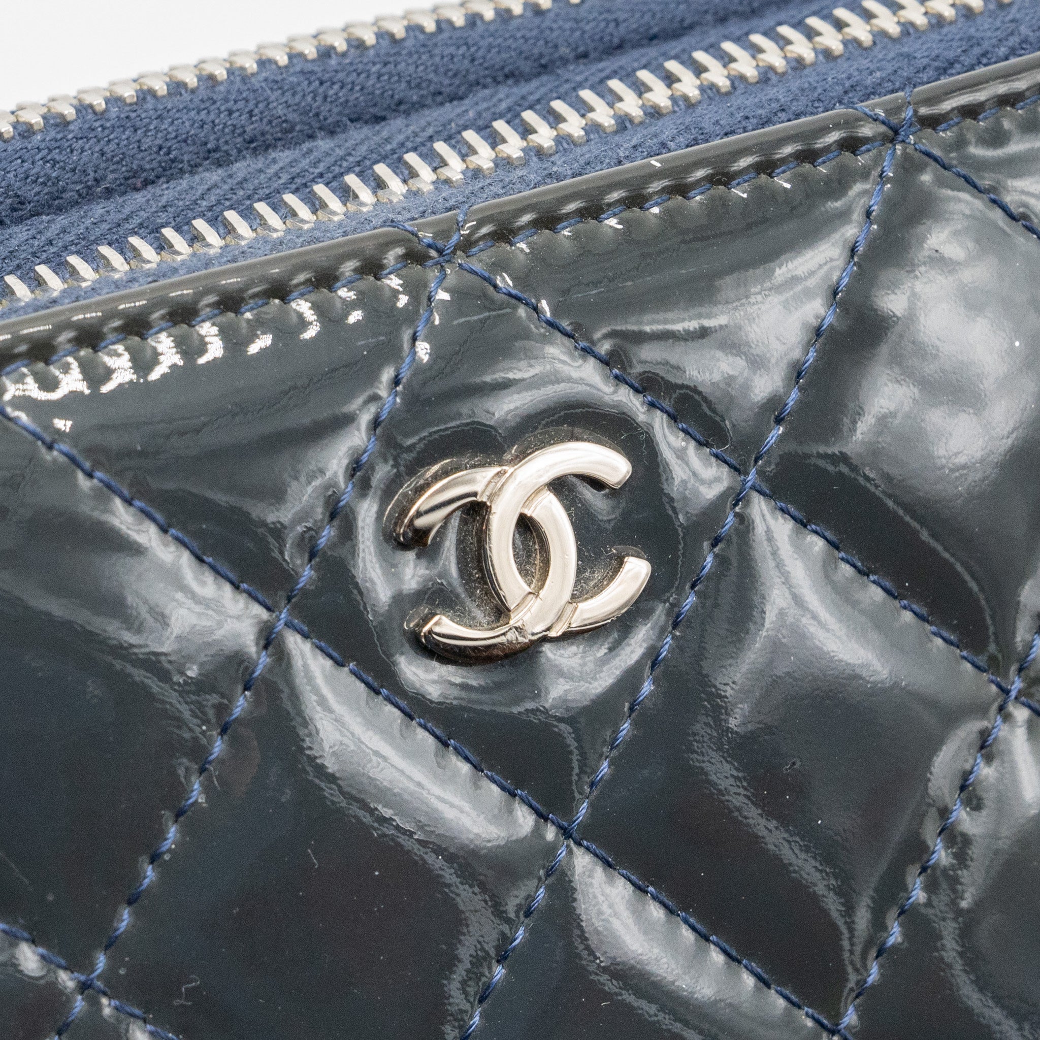CHANEL DOUBLE ZIP WALLET PATENT NAVY SHW