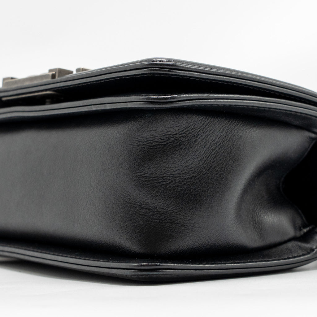 CHANEL SMALL BOY BAG CALFSKIN BLACK SHW