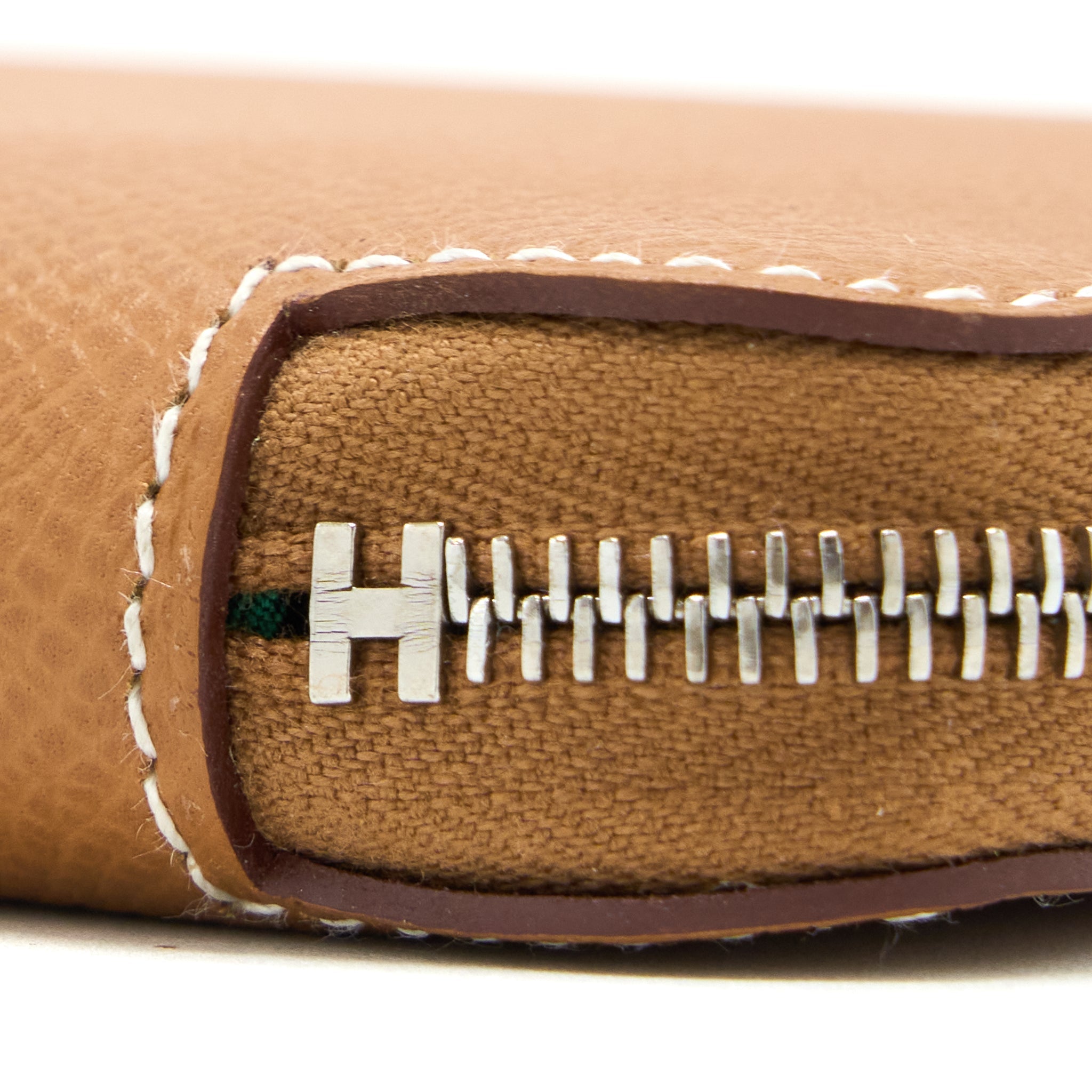 HERMES SILK IN COMPACT WALLET EPSOM GOLD SHW