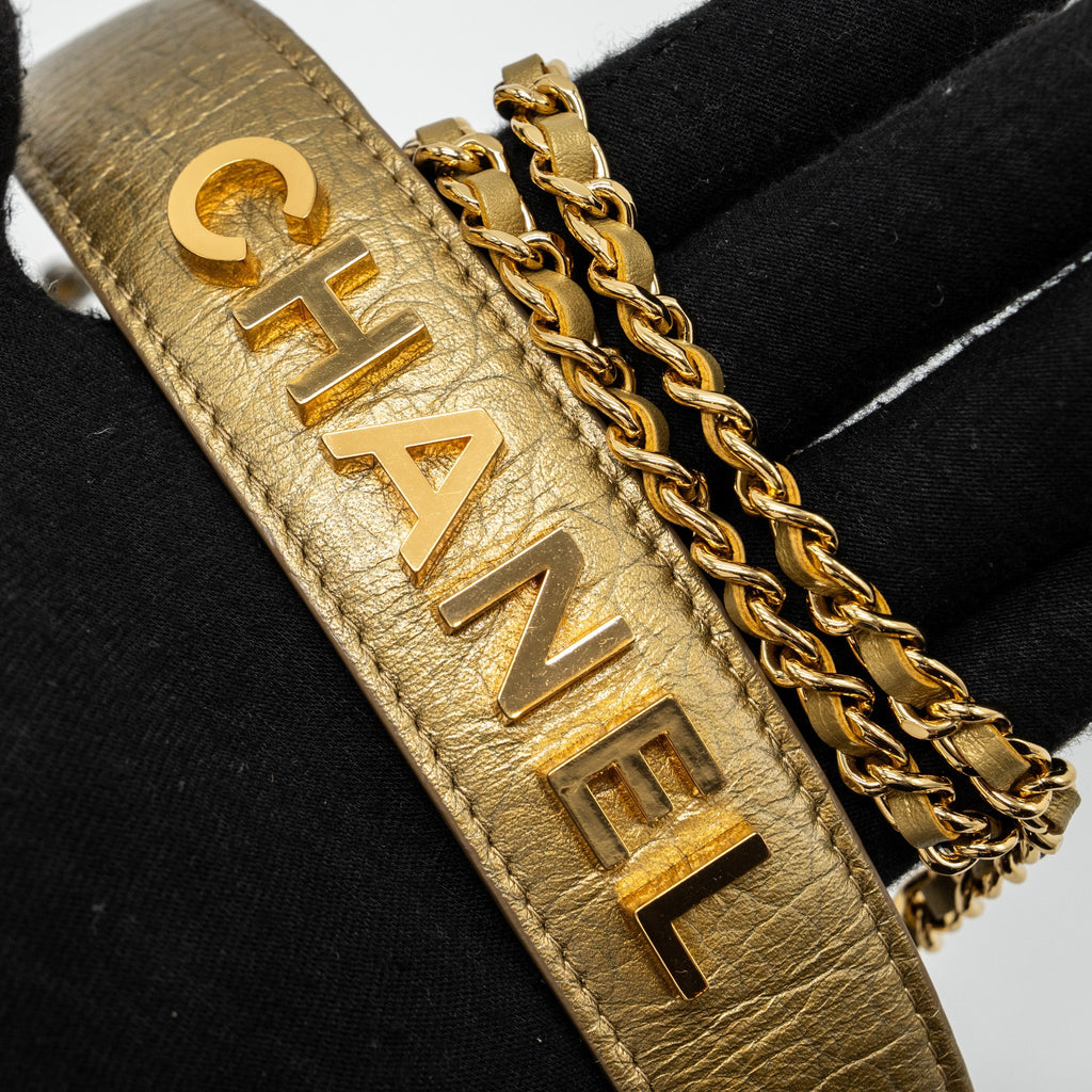 CHANEL GABRIELLE DOUBLE ZIP CLUTCH ON CHAIN CROCODILE-EMBOSSED CALFSKIN GOLD MULTICOLOUR HARDWARE