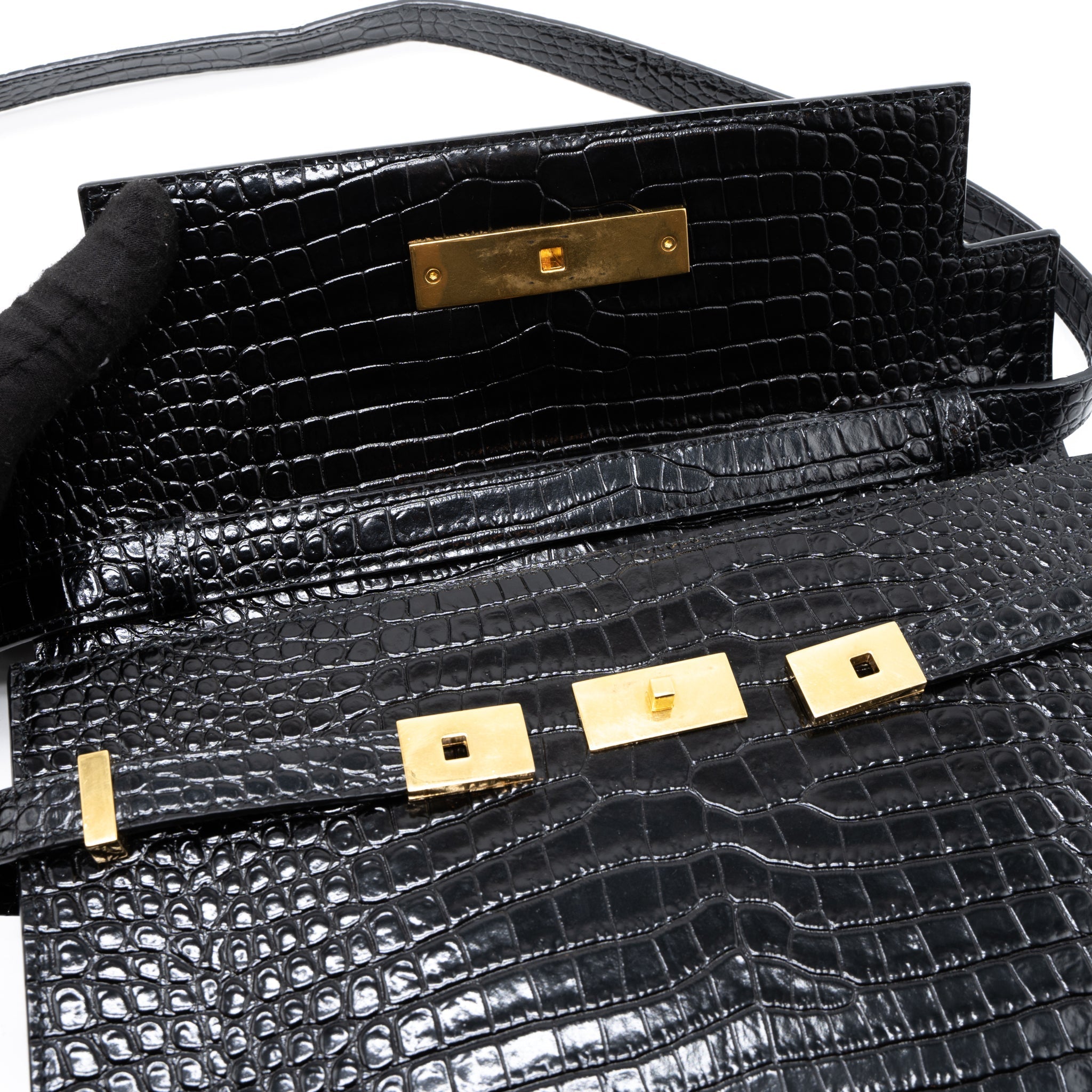 SAINT LAURENT MANHATTAN SHOULDER BAG CROCODILE-EMBOSSED BLACK GHW