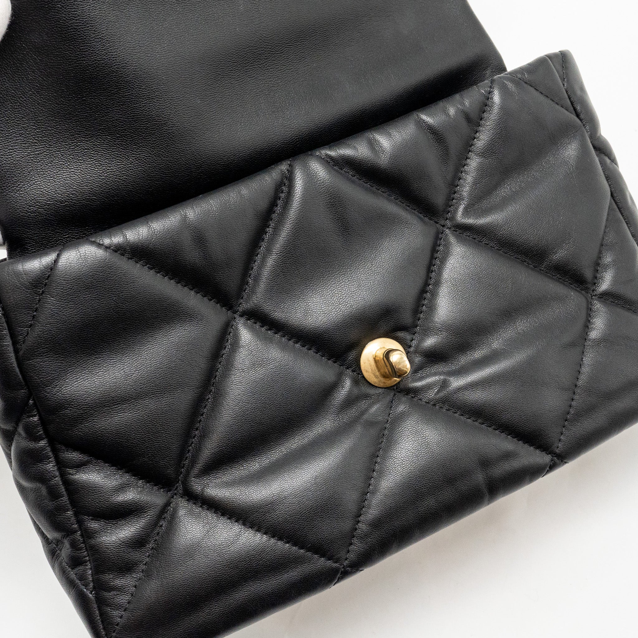 CHANEL LARGE 19 BAG GOATSKIN BLACK MULTICOLOUR HARDWARE