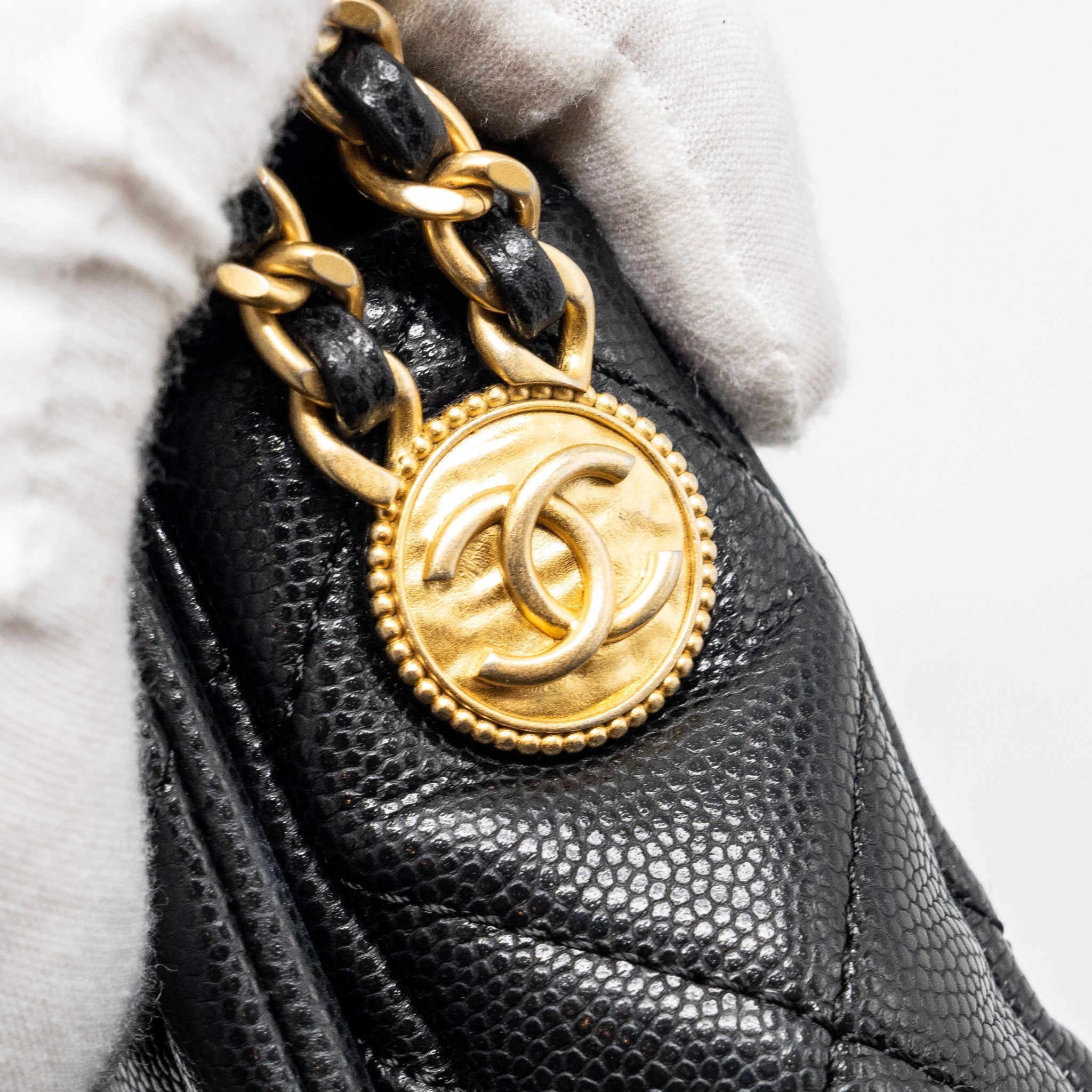CHANEL MINI TWIST YOUR BUTTON FLAP BAG CAVIAR BLACK GHW (MICROCHIP)