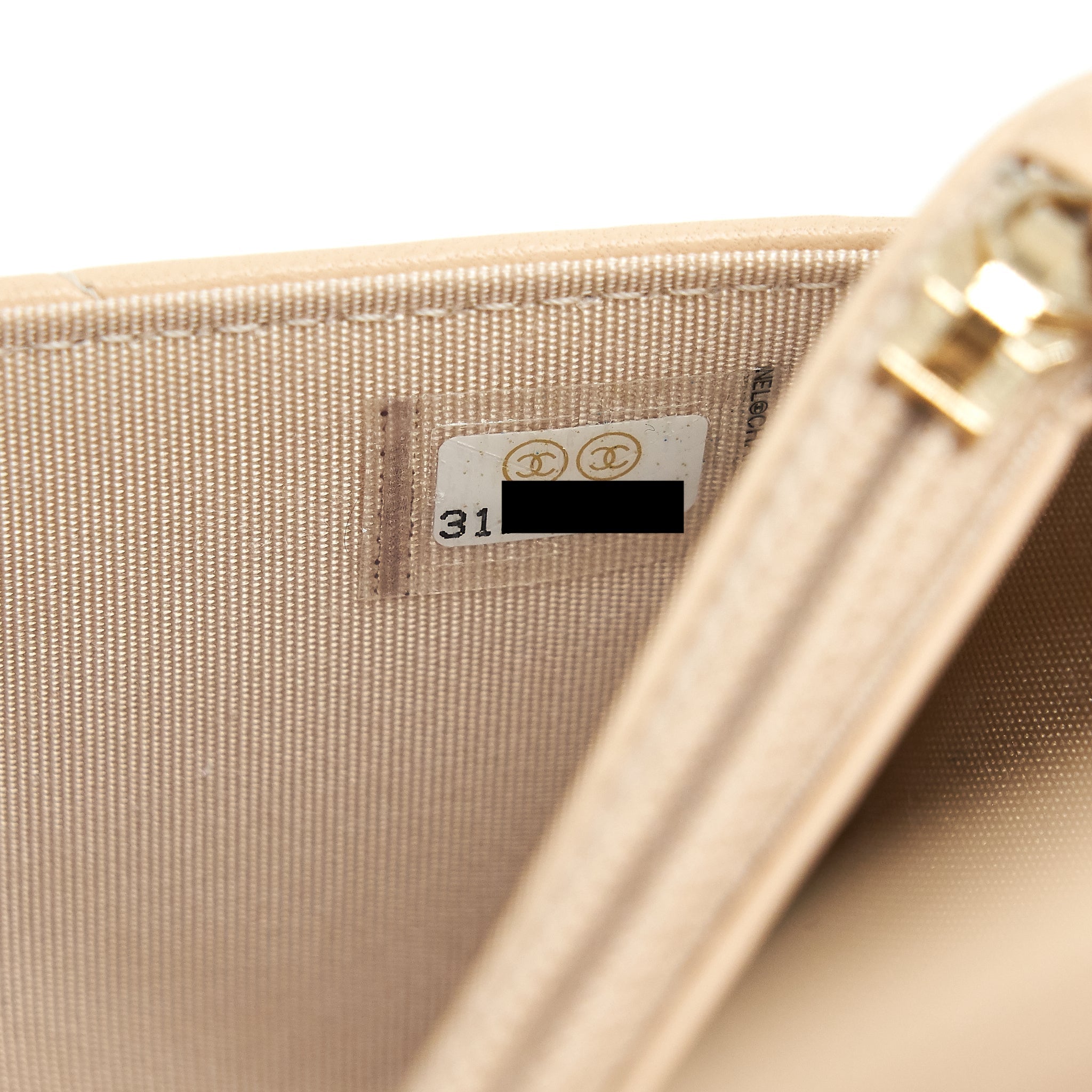 CHANEL 19 WALLET ON CHAIN LAMBSKIN BEIGE GHW