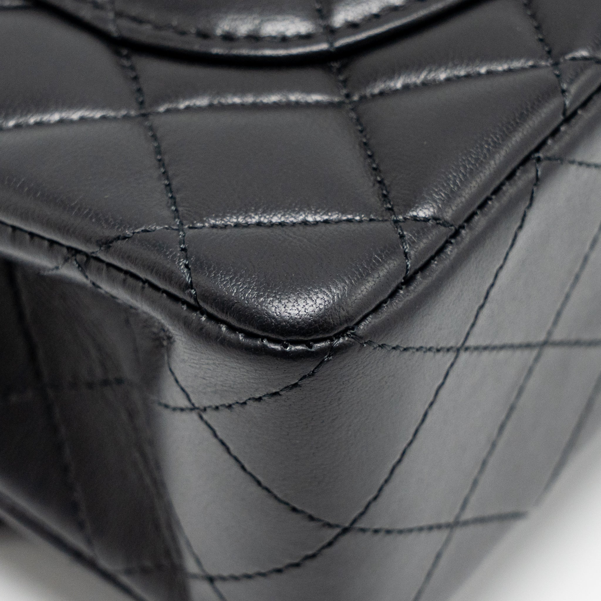 CHANEL SMALL CLASSIC DOUBLE FLAP BAG LAMBSKIN BLACK GHW