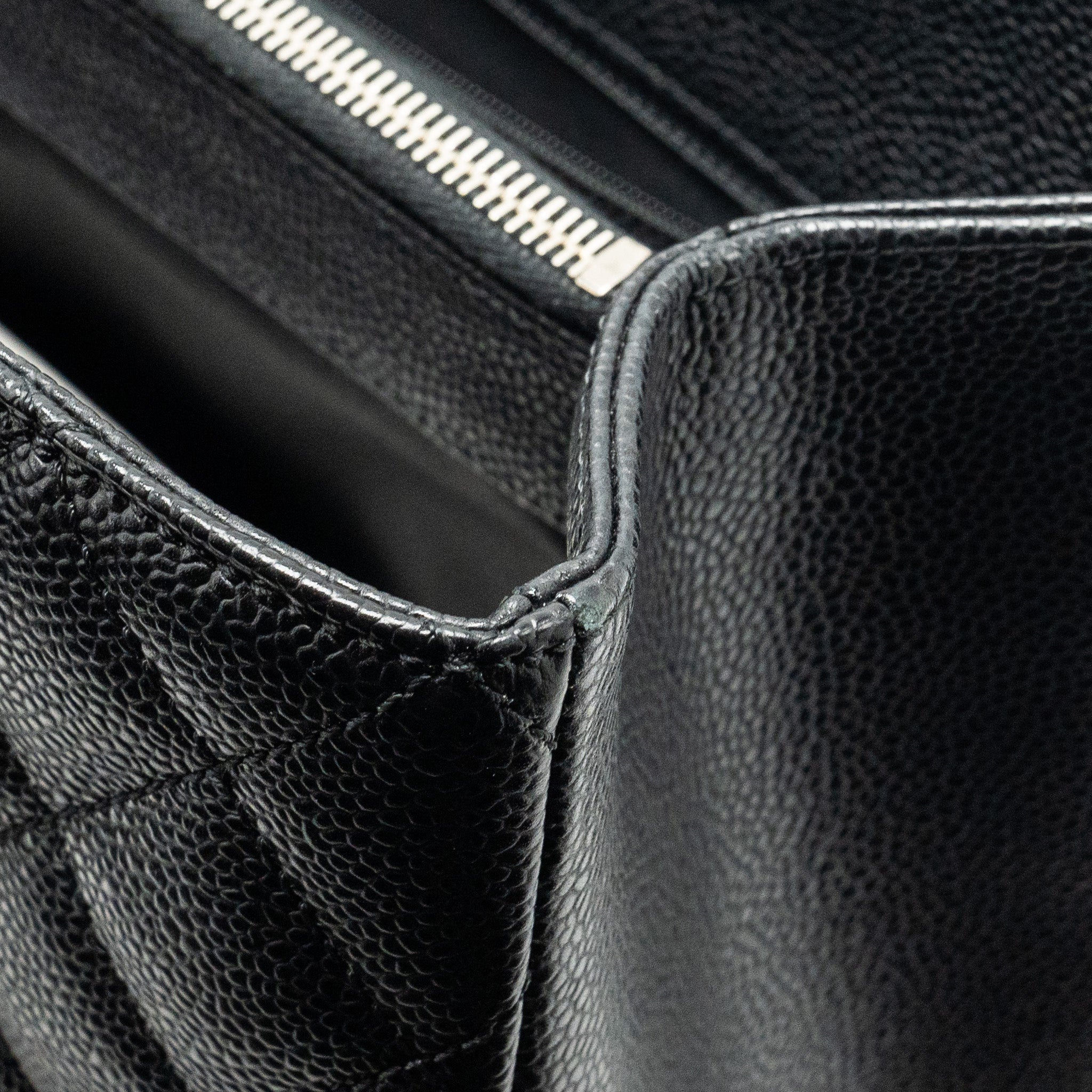 CHANEL GRAND SHOPPING TOTE CAVIAR BLACK SHW
