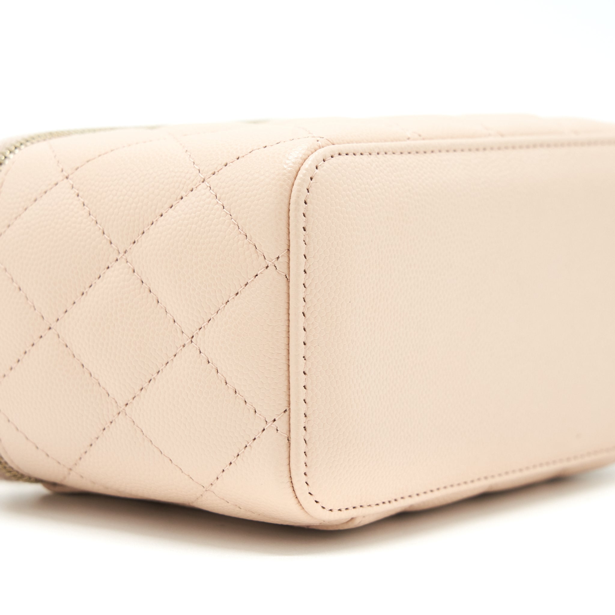 CHANEL LONG VANITY WITH CHAIN CAVIAR BEIGE LGHW