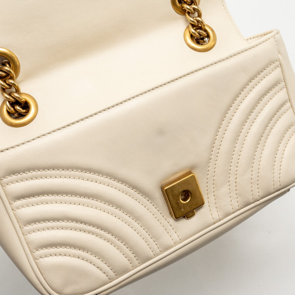 GUCCI MINI GG MARMONT SHOULDER BAG CALFSKIN WHITE GHW