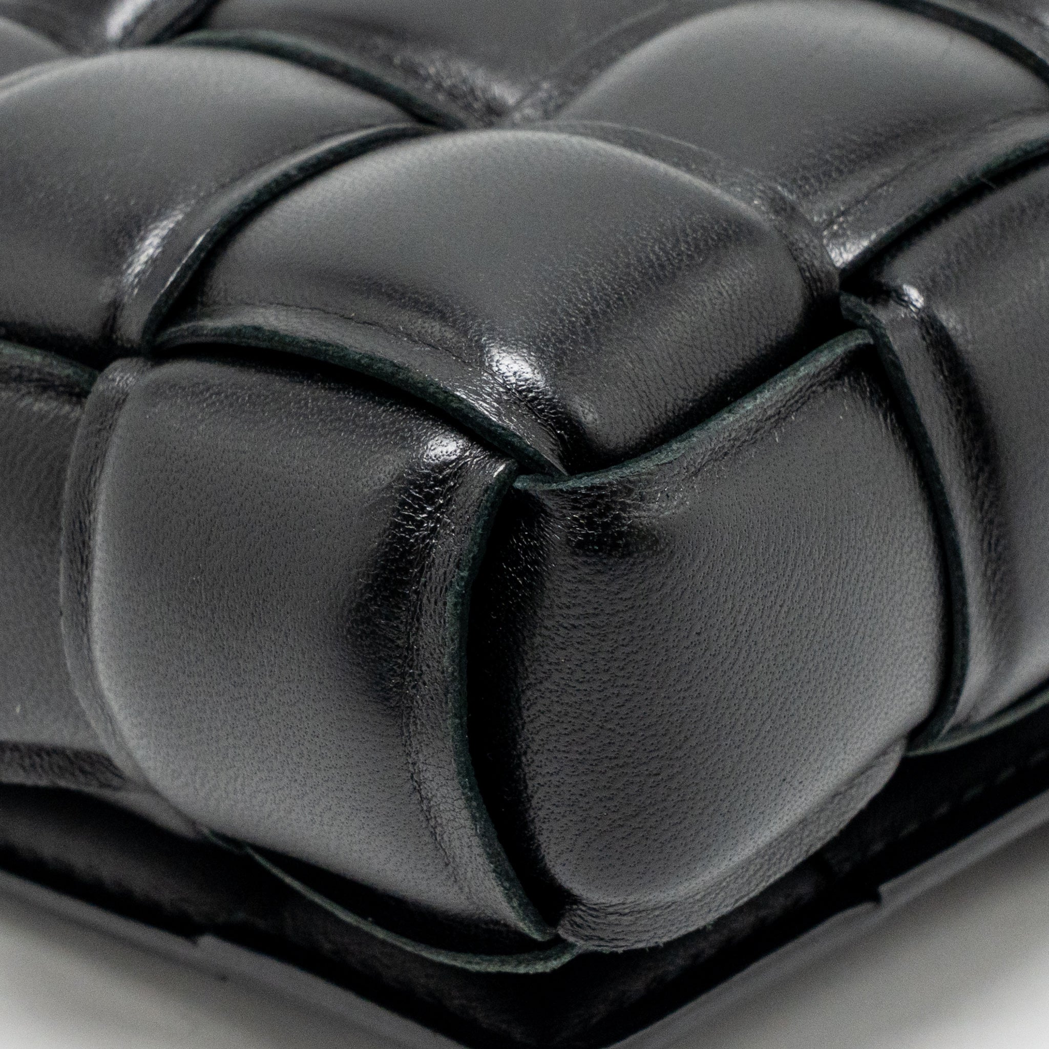BOTTEGA VENETA SMALL PADDED CASSETTE BAG LAMBSKIN BLACK GHW