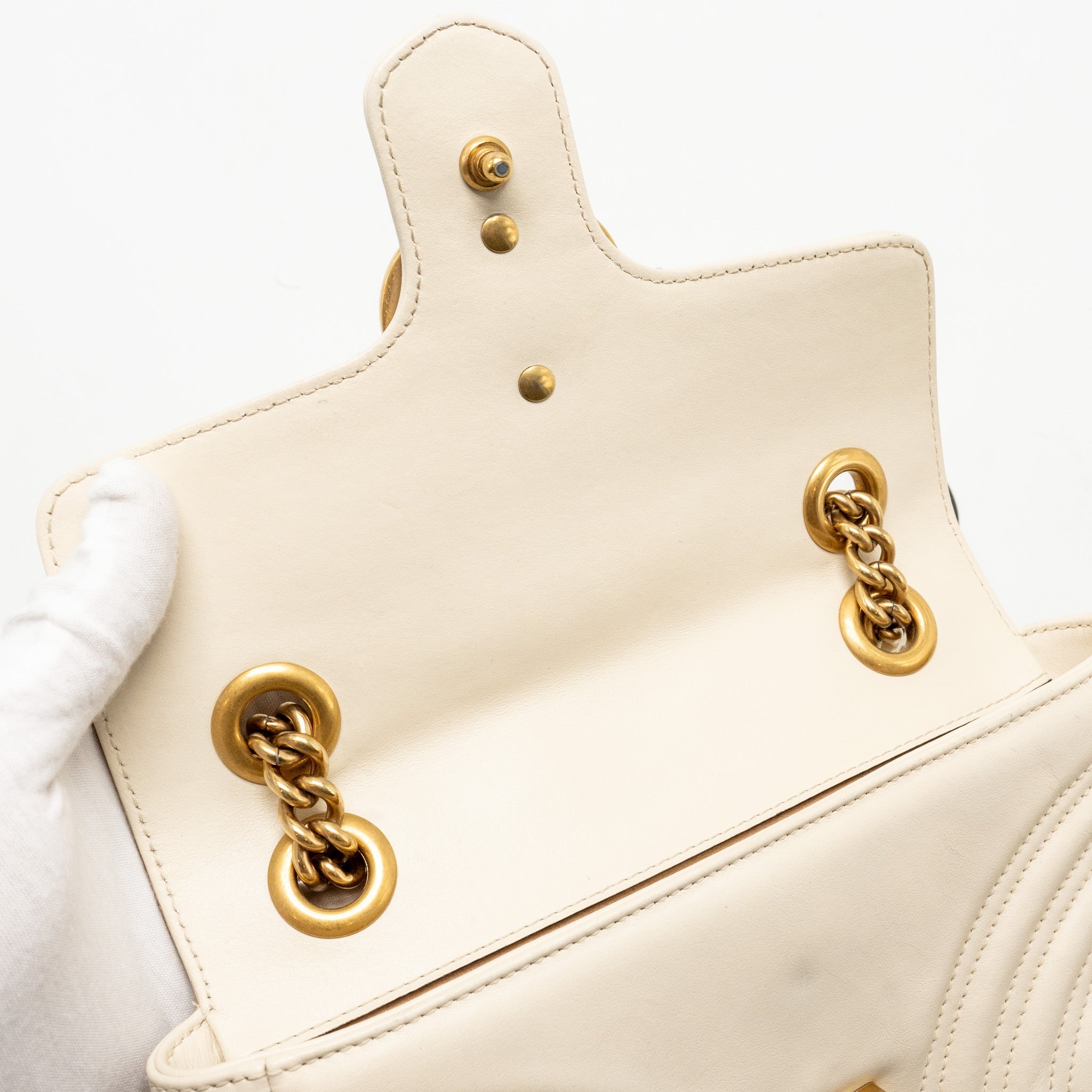 GUCCI MINI GG MARMONT SHOULDER BAG CALFSKIN WHITE GHW
