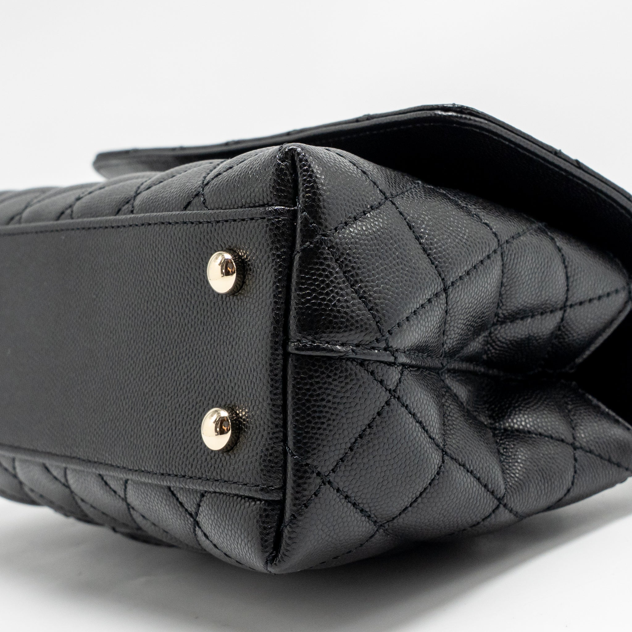 CHANEL SMALL COCO HANDLE CAVIAR BLACK LGHW (MICROCHIP)