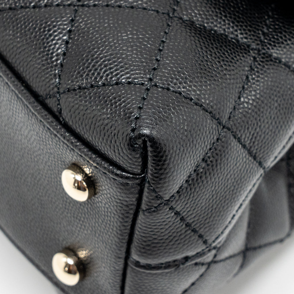 CHANEL SMALL COCO HANDLE CAVIAR BLACK LGHW (MICROCHIP)