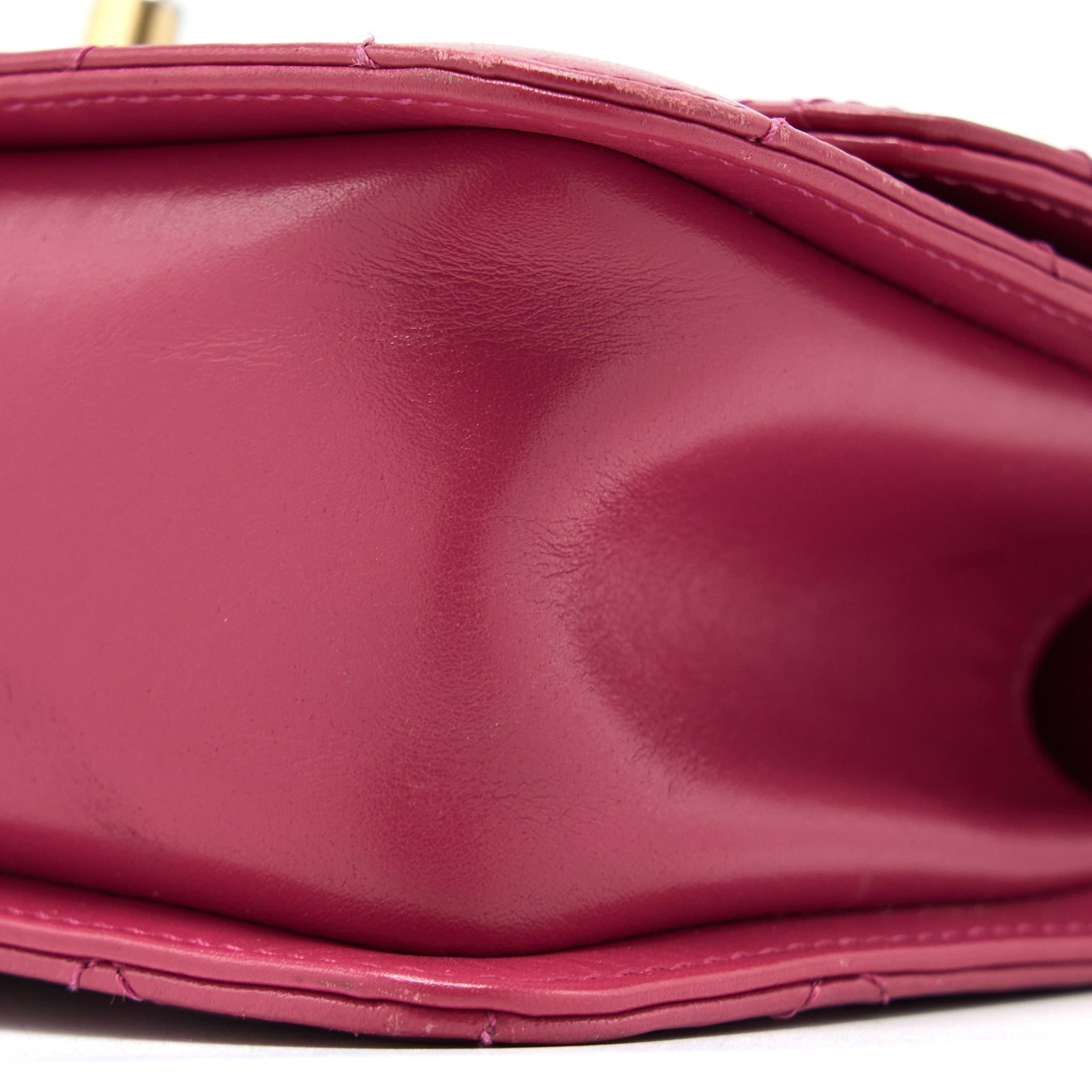 CHANEL 21A SMALL GOLD CRUSH FLAP BAG CALFSKIN RASPBERRY PINK BRUSHED GHW (MICROCHIP)
