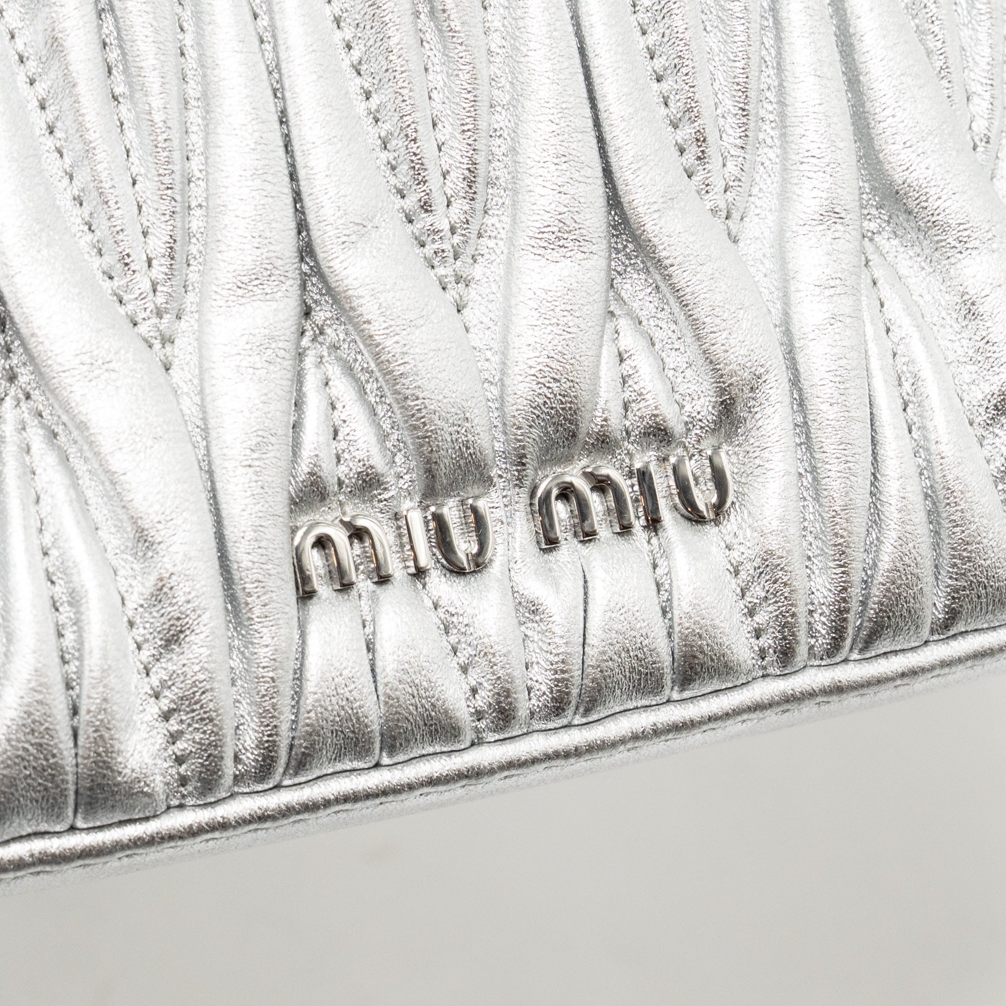 MIU MIU SASSY BAG MATELASSE NAPA LEATHER SILVER SHW