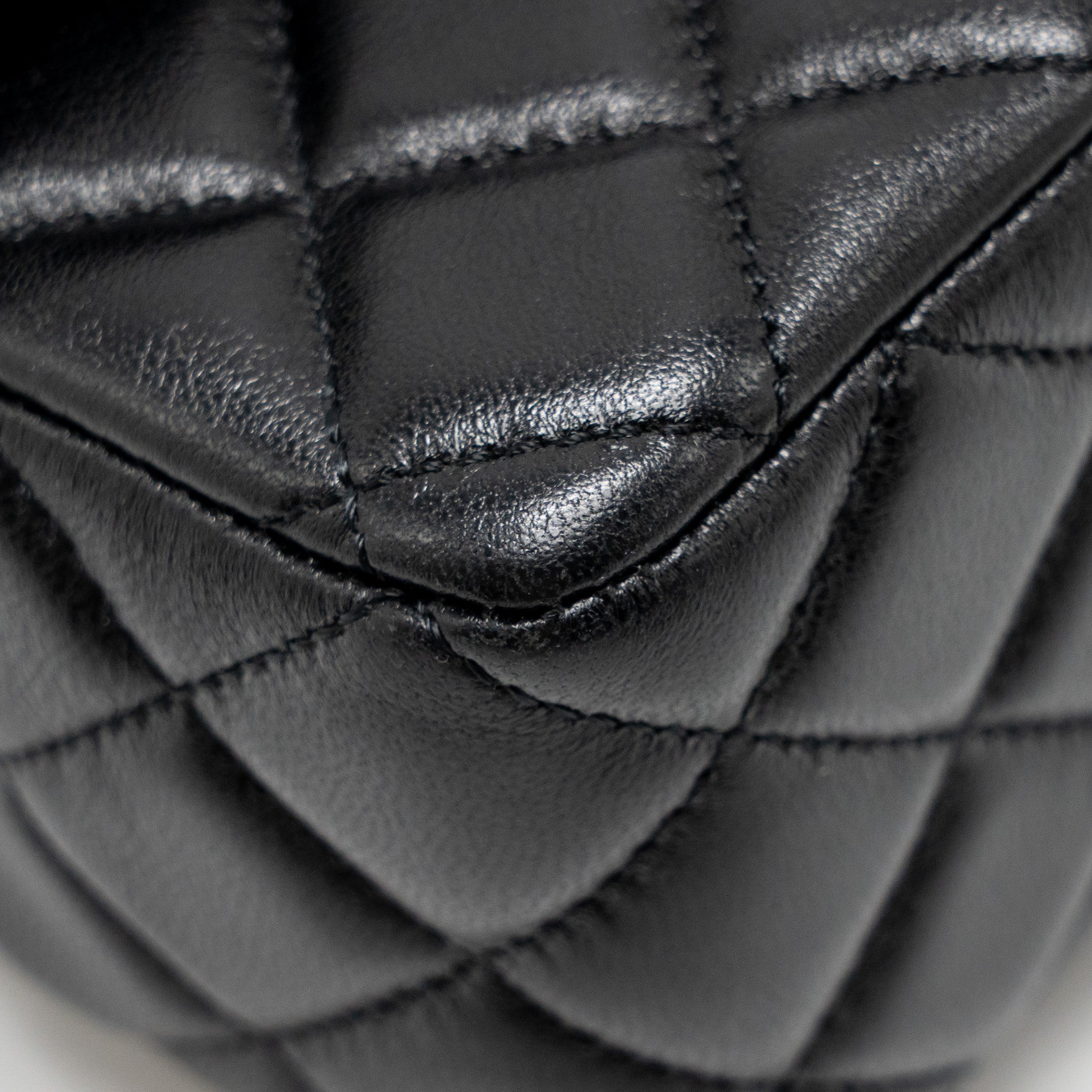 CHANEL 24C DETAIL TOP HANDLE FLAP BAG LAMBSKIN BLACK GHW (MICROCHIP)