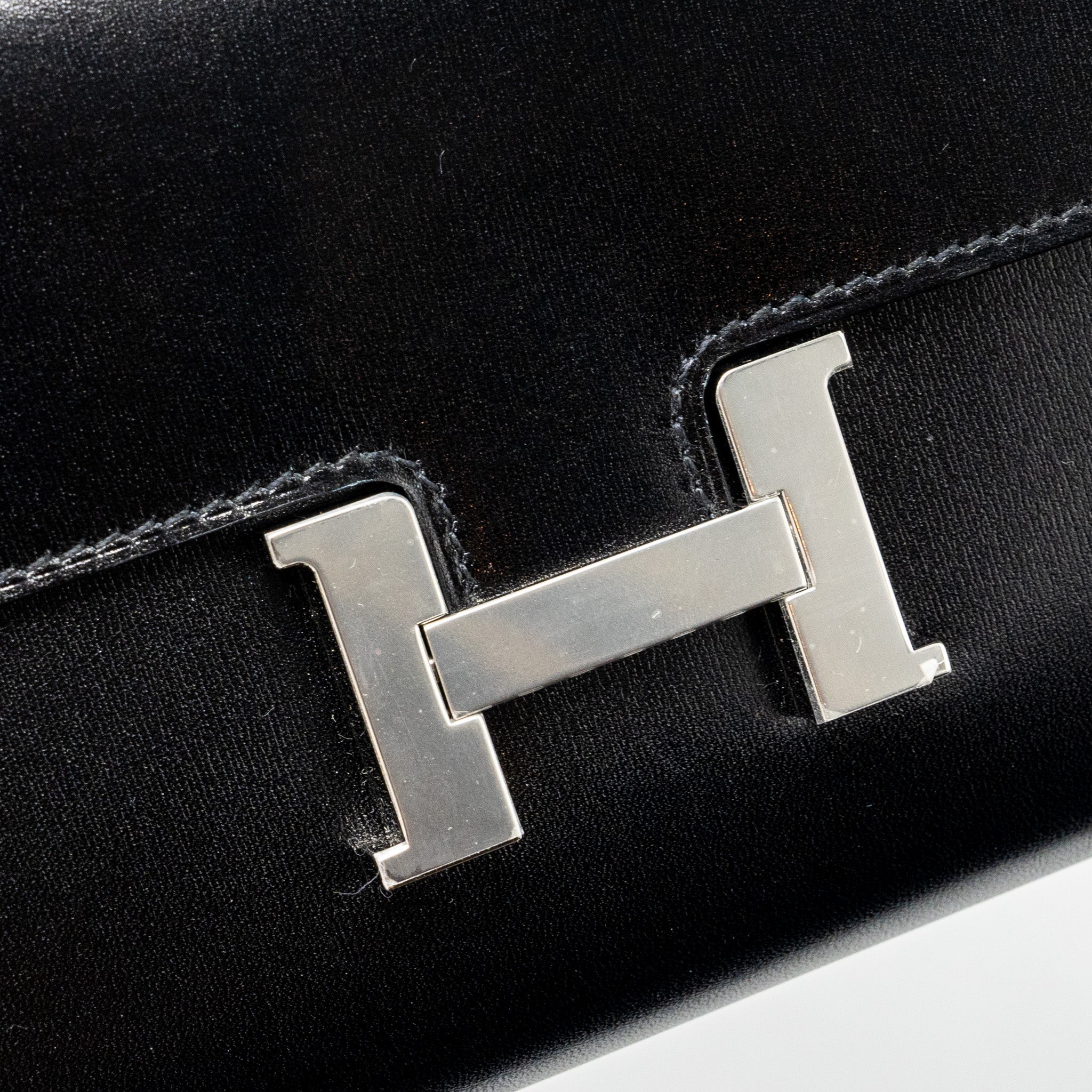 HERMES CONSTANCE TO GO BOX CALFSKIN BLACK SHW