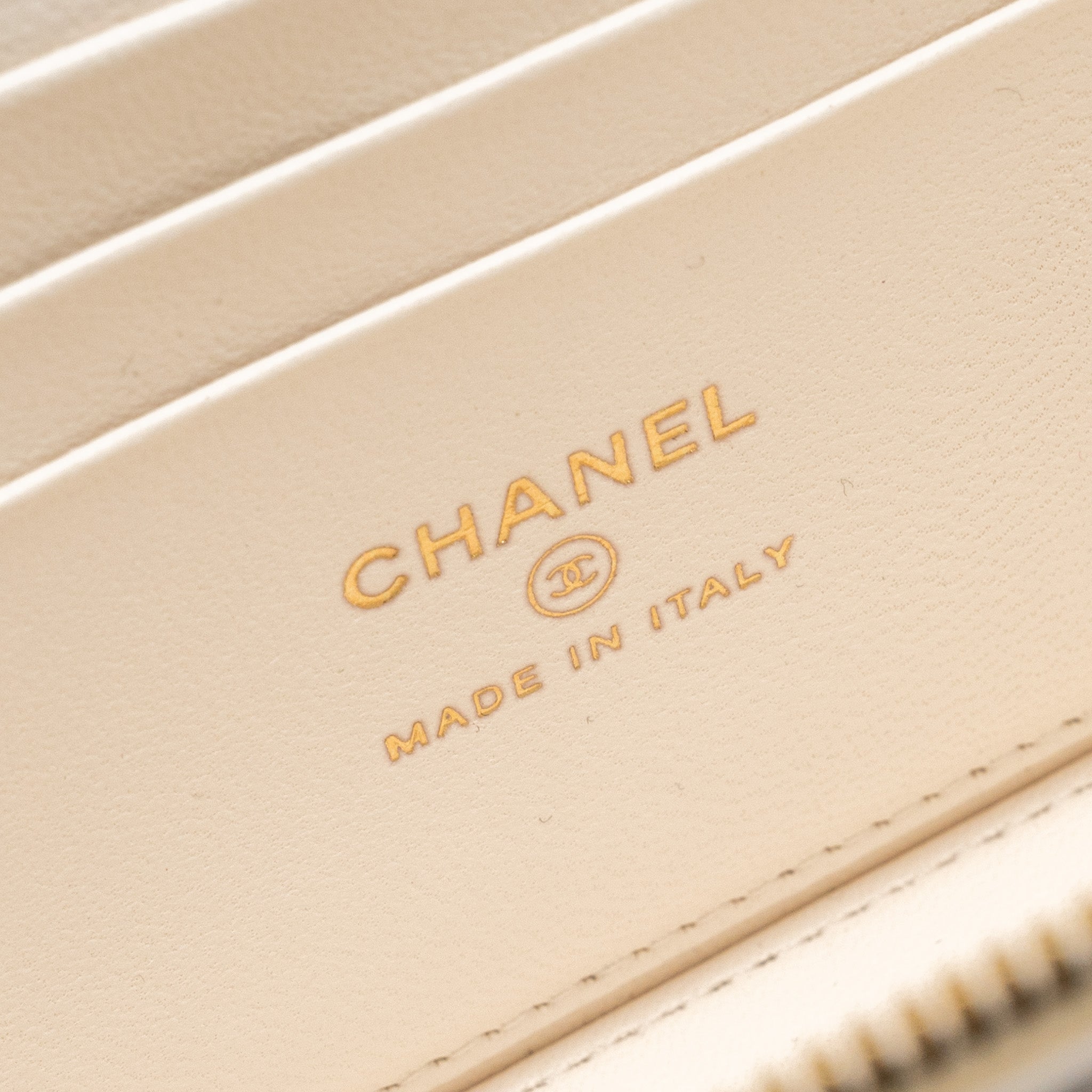 CHANEL LONG VANITY WITH COCO LETTER CHAIN LAMBSKIN WHITE GHW (MICROCHIP)