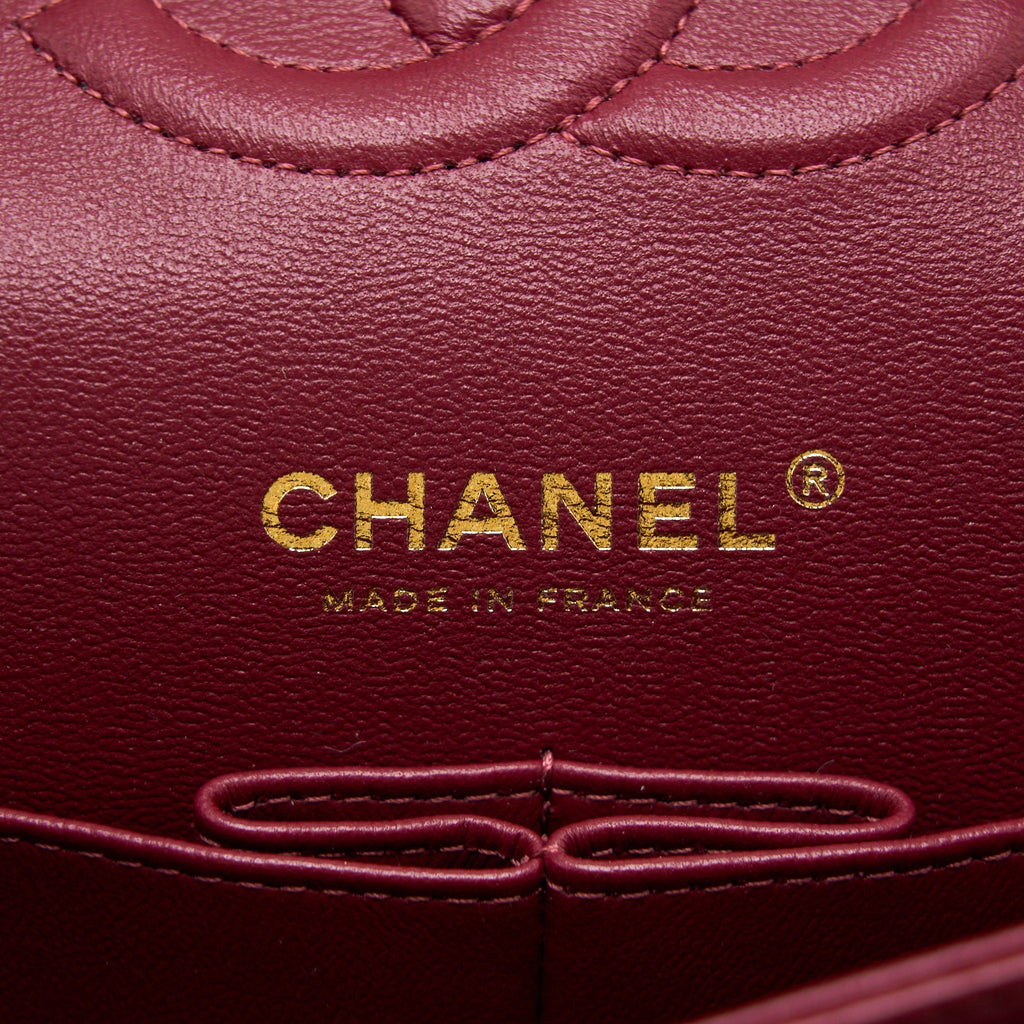 CHANEL MEDIUM CLASSIC FLAP BAG LAMBSKIN DARK RED LGHW (MICROCHIP)