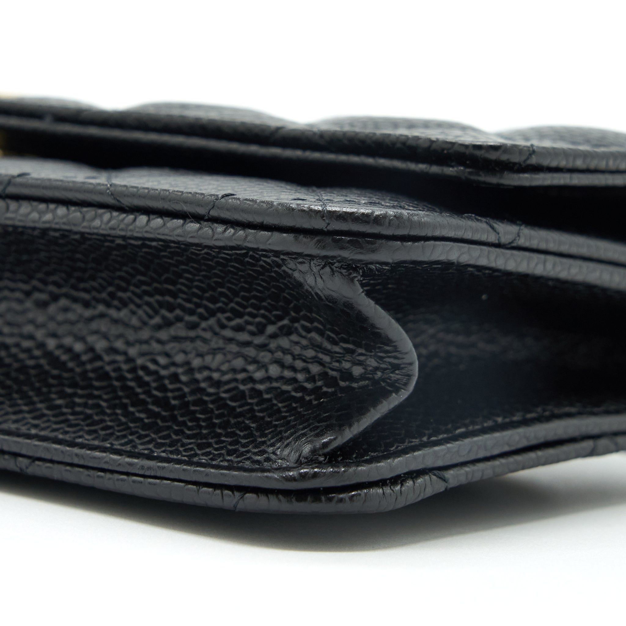 CHANEL CLASSIC WALLET ON CHAIN CAVIAR BLACK GHW (MICROCHIP)