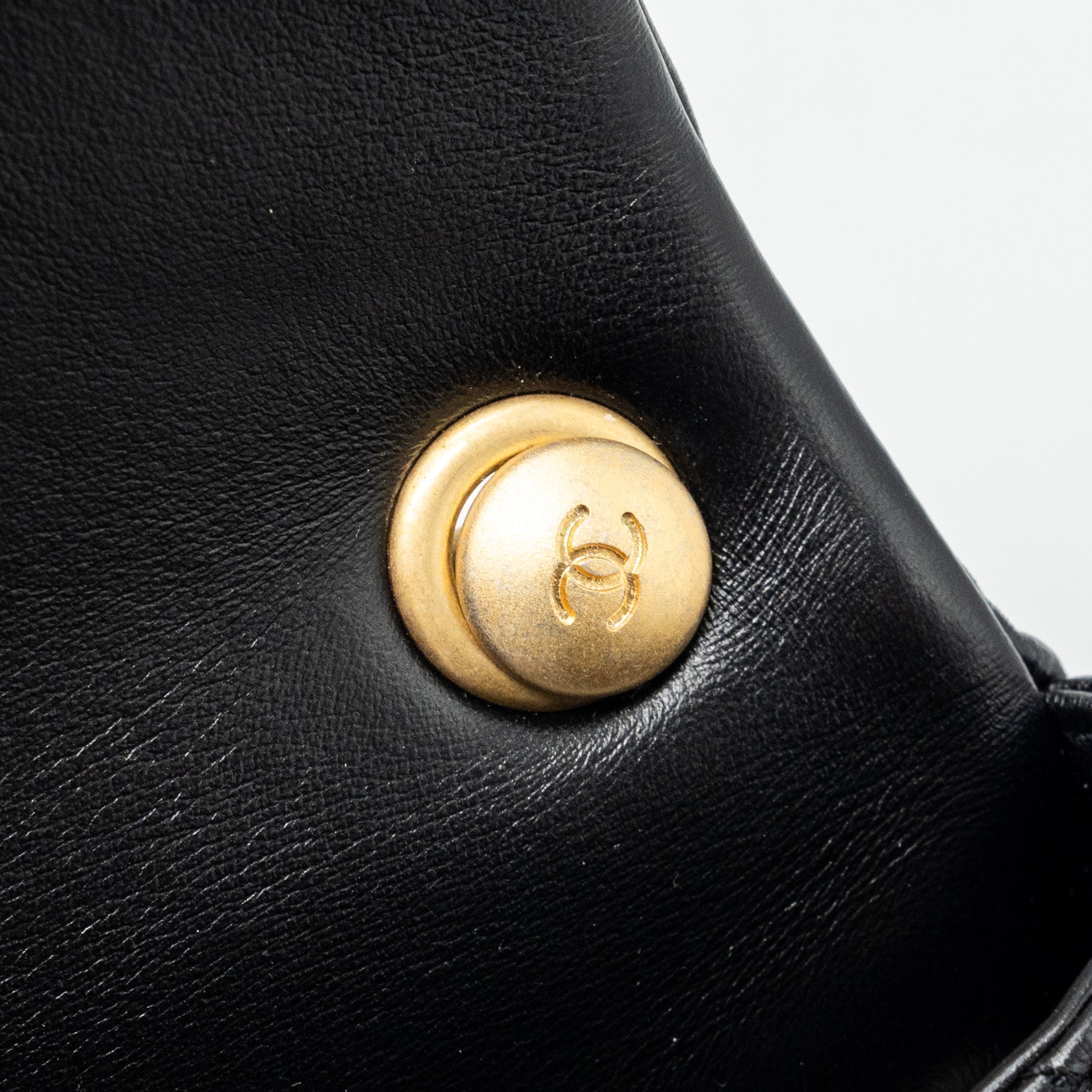 CHANEL QUILTED FLAP BAG GIANT CHAIN LAMBSKIN BLACK GOLD AND BLACK HARDWARE (MICROCHIP)