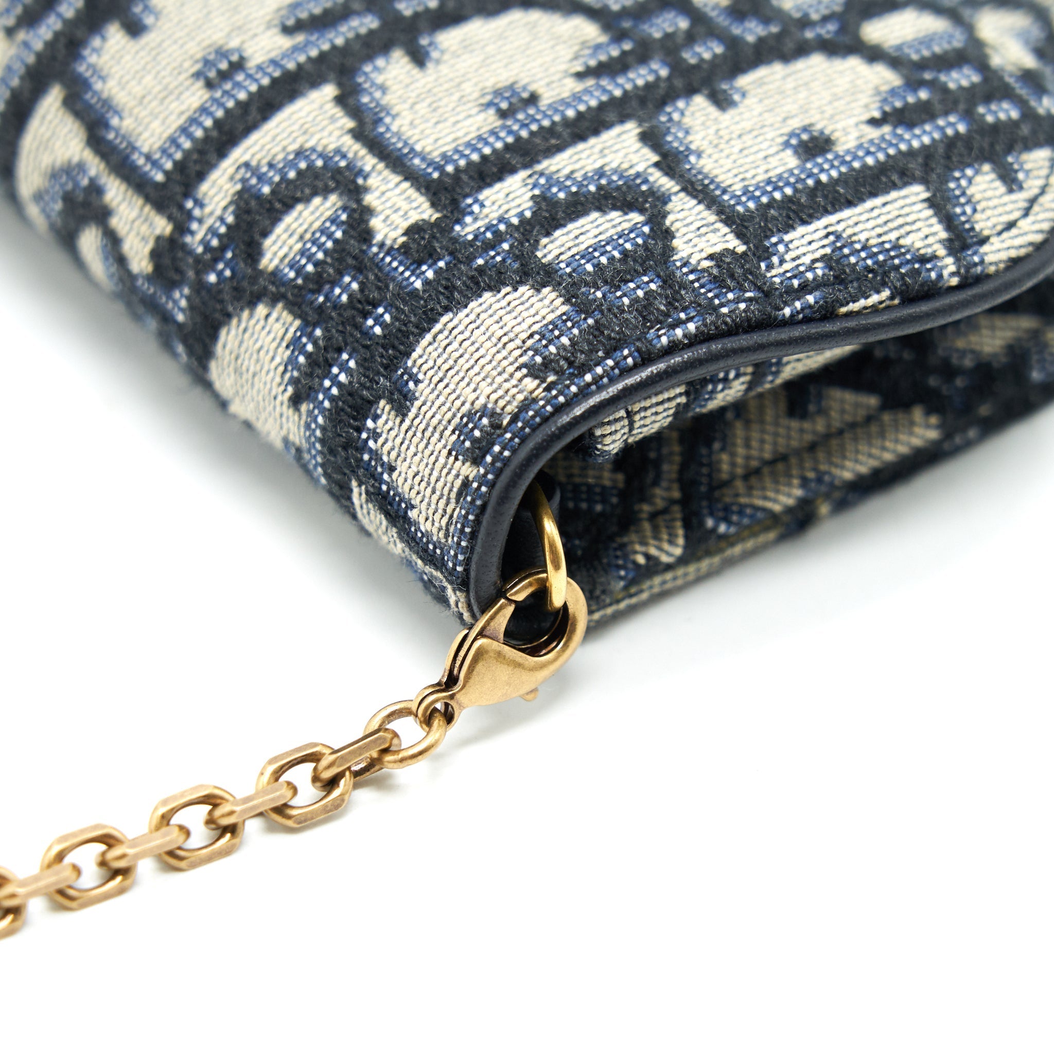 DIOR MINI SADDLE POUCH WITH CHAIN
