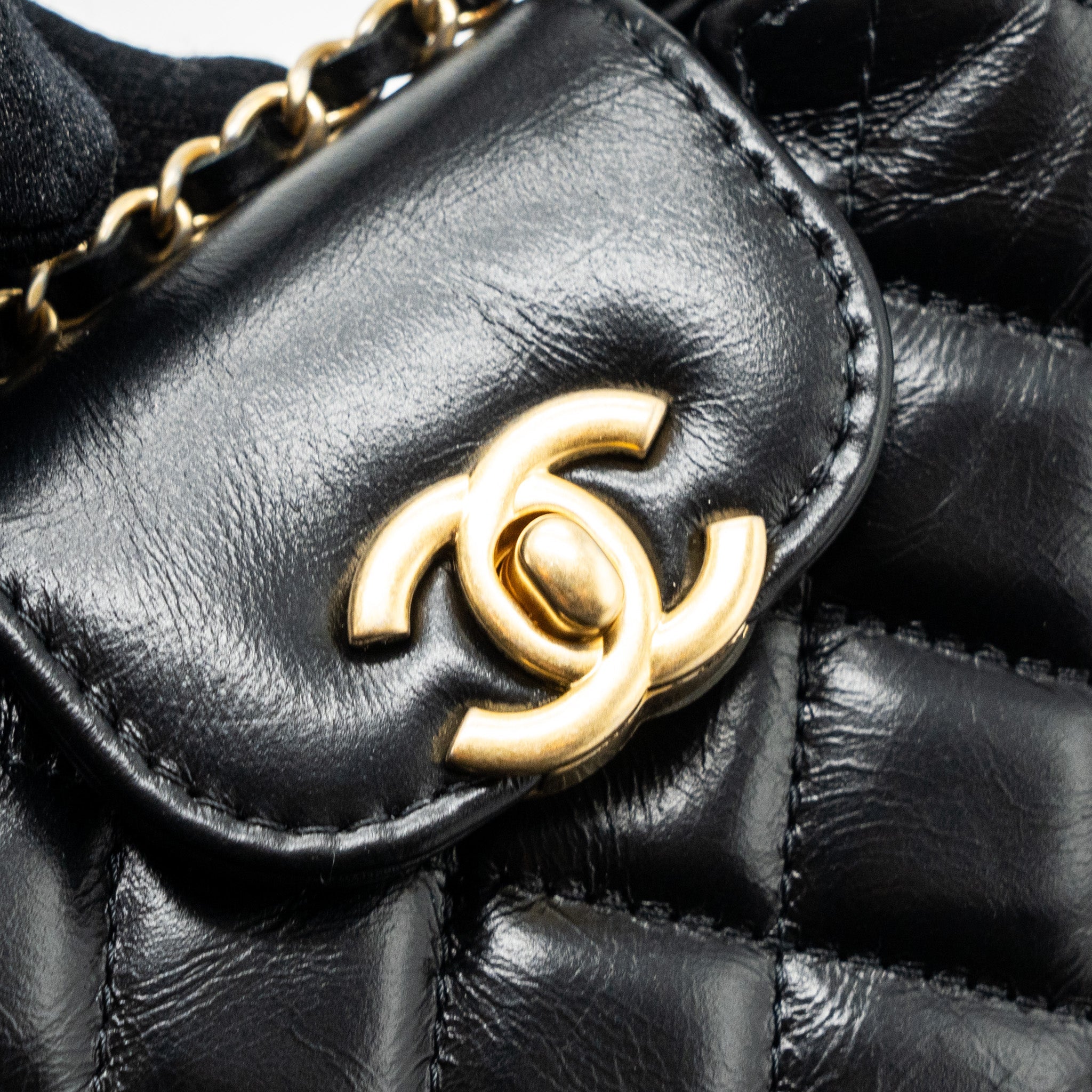 CHANEL 23K NANO SHOPPING TOTE CALFSKIN BLACK GHW(MICROCHIP)