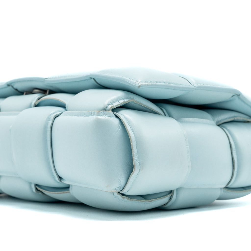 BOTTEGA VENETA PADDED CASSETTE SOFT LAMBSKIN LIGHT BLUE SHW