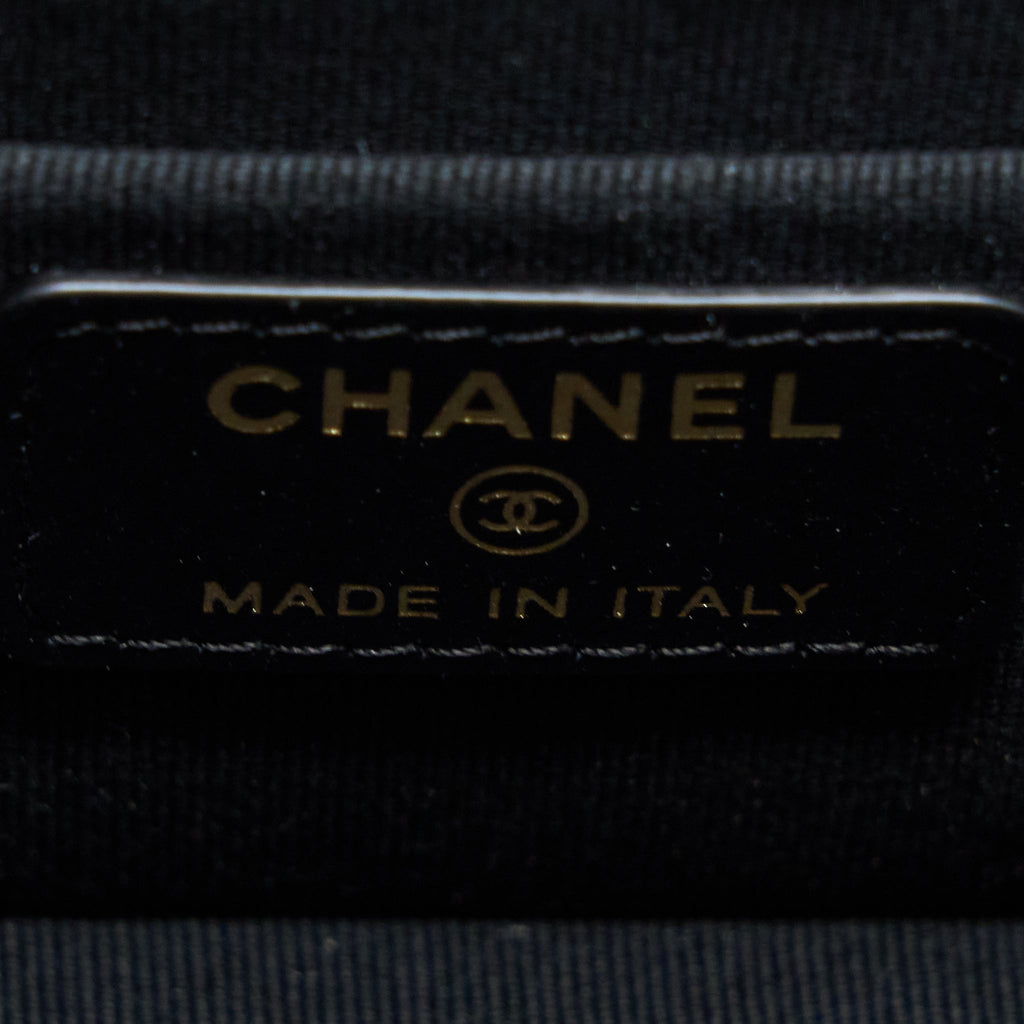 CHANEL 22K TOP HANDLE POCKET LONG VANITY WITH CHAIN BLACK GHW