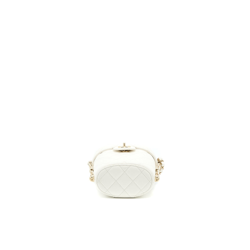 CHANEL SMALL VANITY CASE LAMBSKIN WHITE LGHW (MICROCHIP)