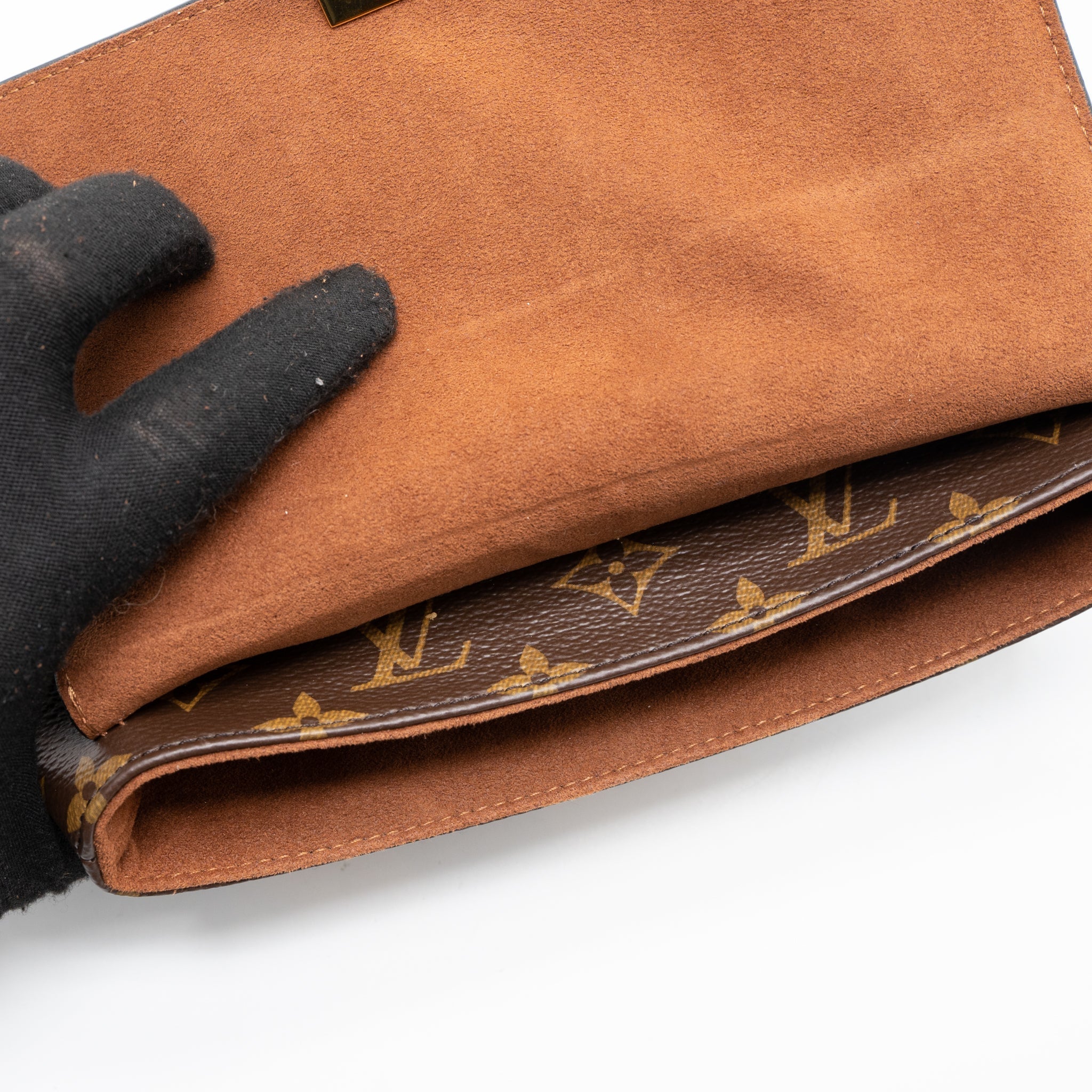 LOUIS VUITTON LOCKY BB MONOGRAM CANVAS/CARAMEL GHW