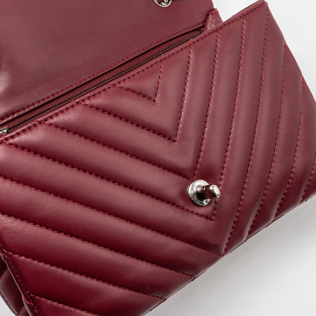 CHANEL CHEVRON FLAP BAG LAMBSKIN DARK RED SHW