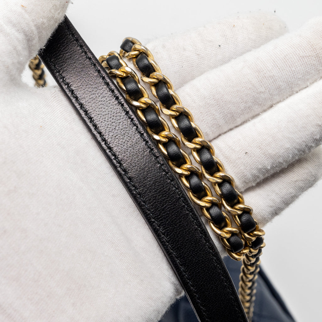 CHANEL FILIGREE FLAP BAG CAVIAR NAVY/BLACK GHW