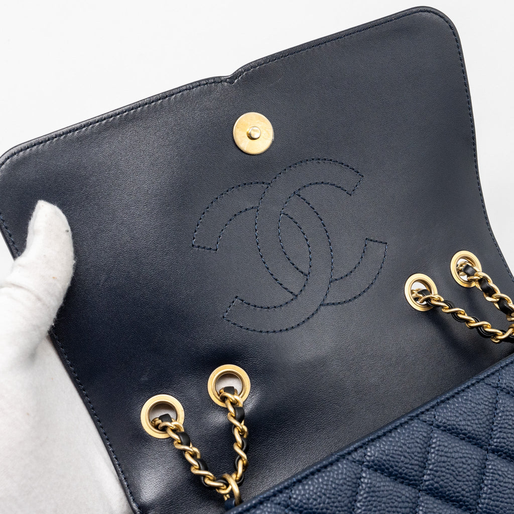 CHANEL FILIGREE FLAP BAG CAVIAR NAVY/BLACK GHW