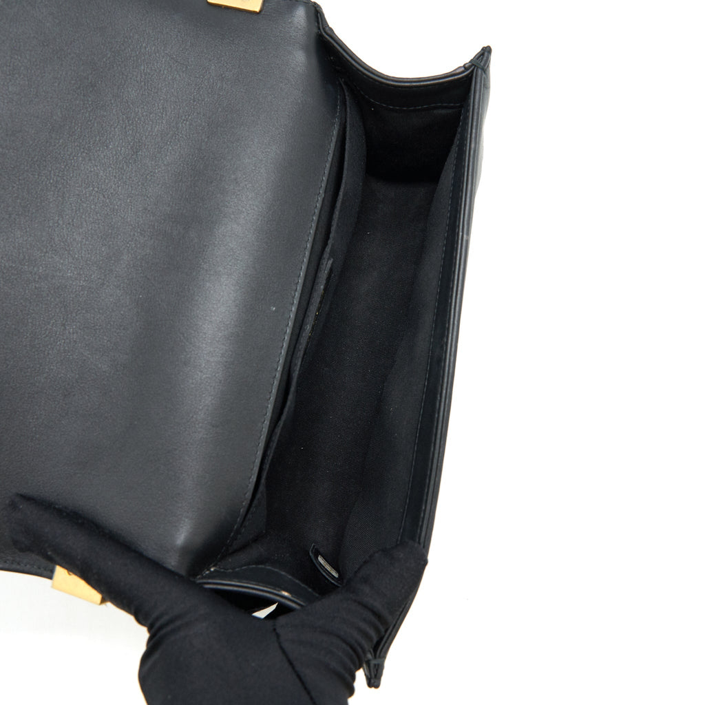 CHANEL MEDIUM BOY BLACK LAMBSKIN GHW