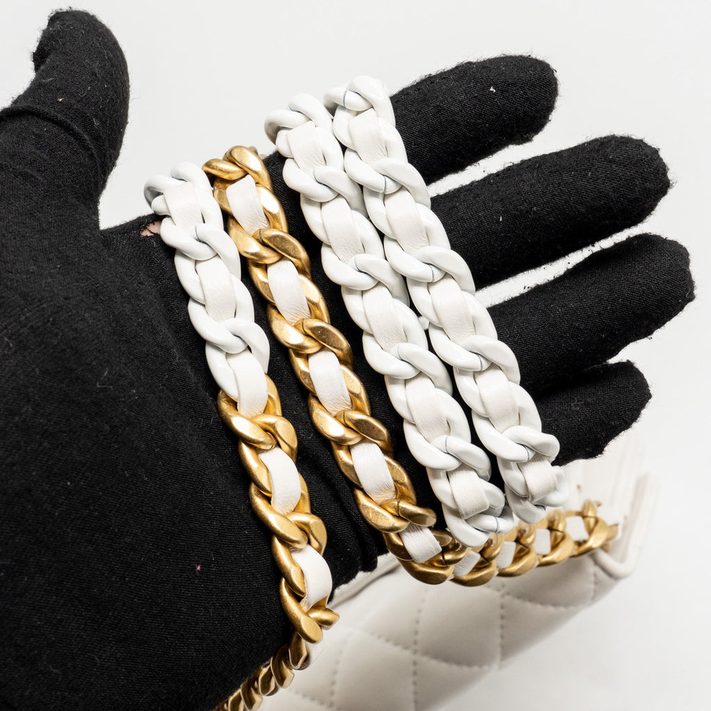 CHANEL GIANT CHAIN CLASSIC WALLET ON CHAIN LAMBSKIN WHITE MULTICOLOUR HARDWARE (MICROCHIP)