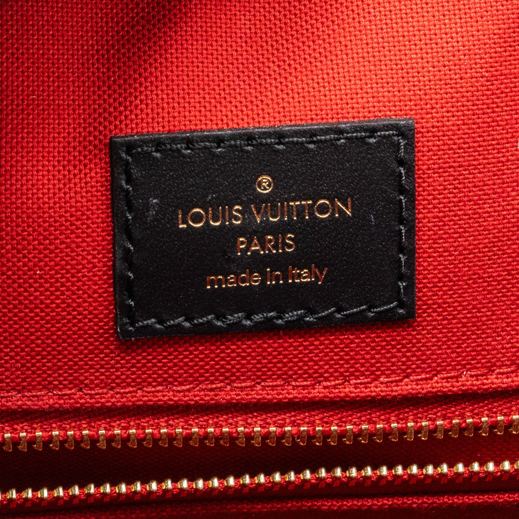 LOUIS VUITTON ONTHEGO MM MONOGRAM CANVAS GHW