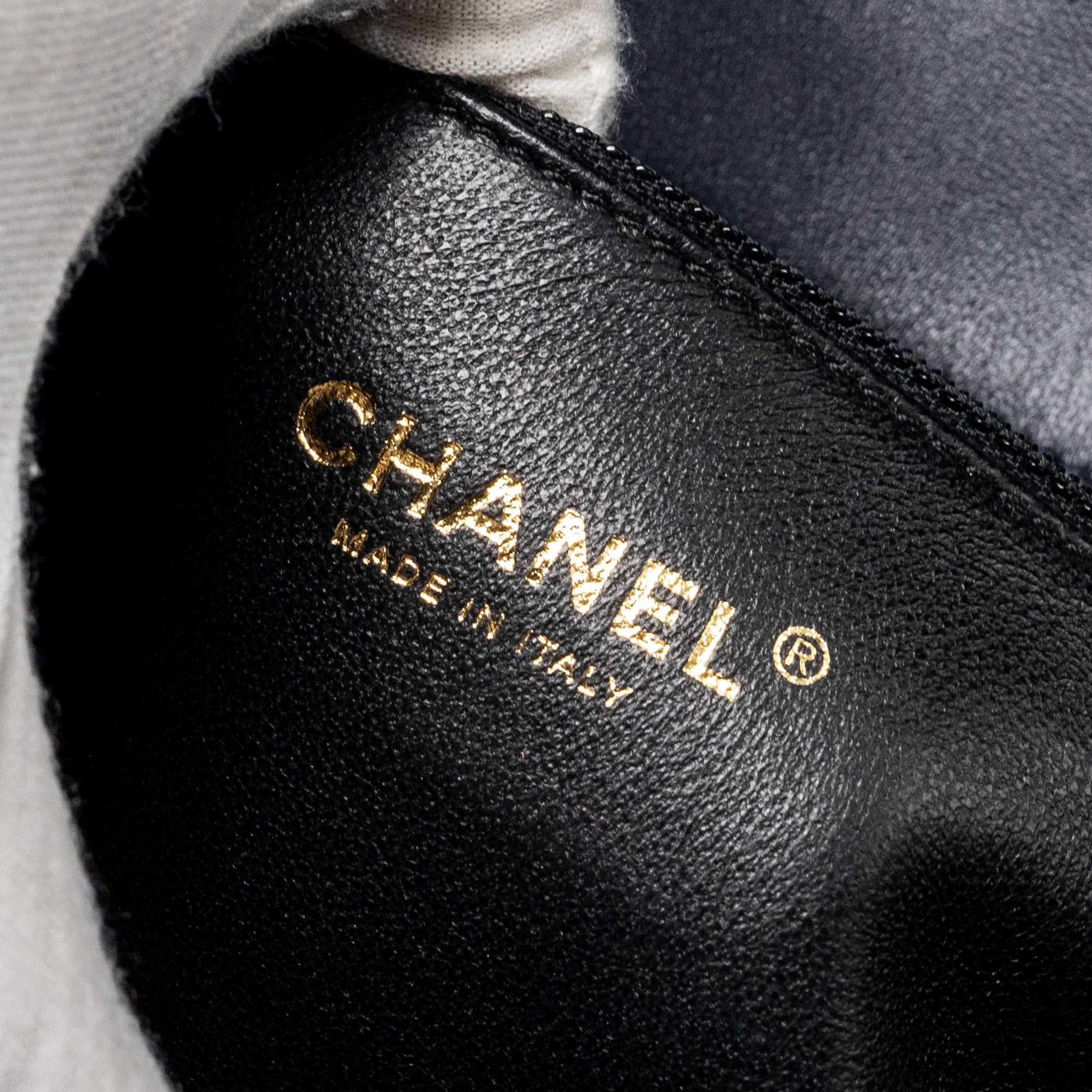 CHANEL FILIGREE FLAP BAG CAVIAR NAVY/BLACK GHW
