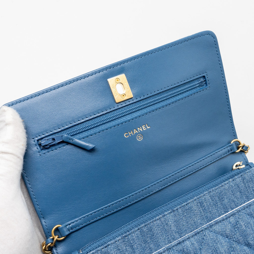 CHANEL PEARL CRUSH WALLET ON CHAIN DENIM BLUE GHW (MICROCHIP)