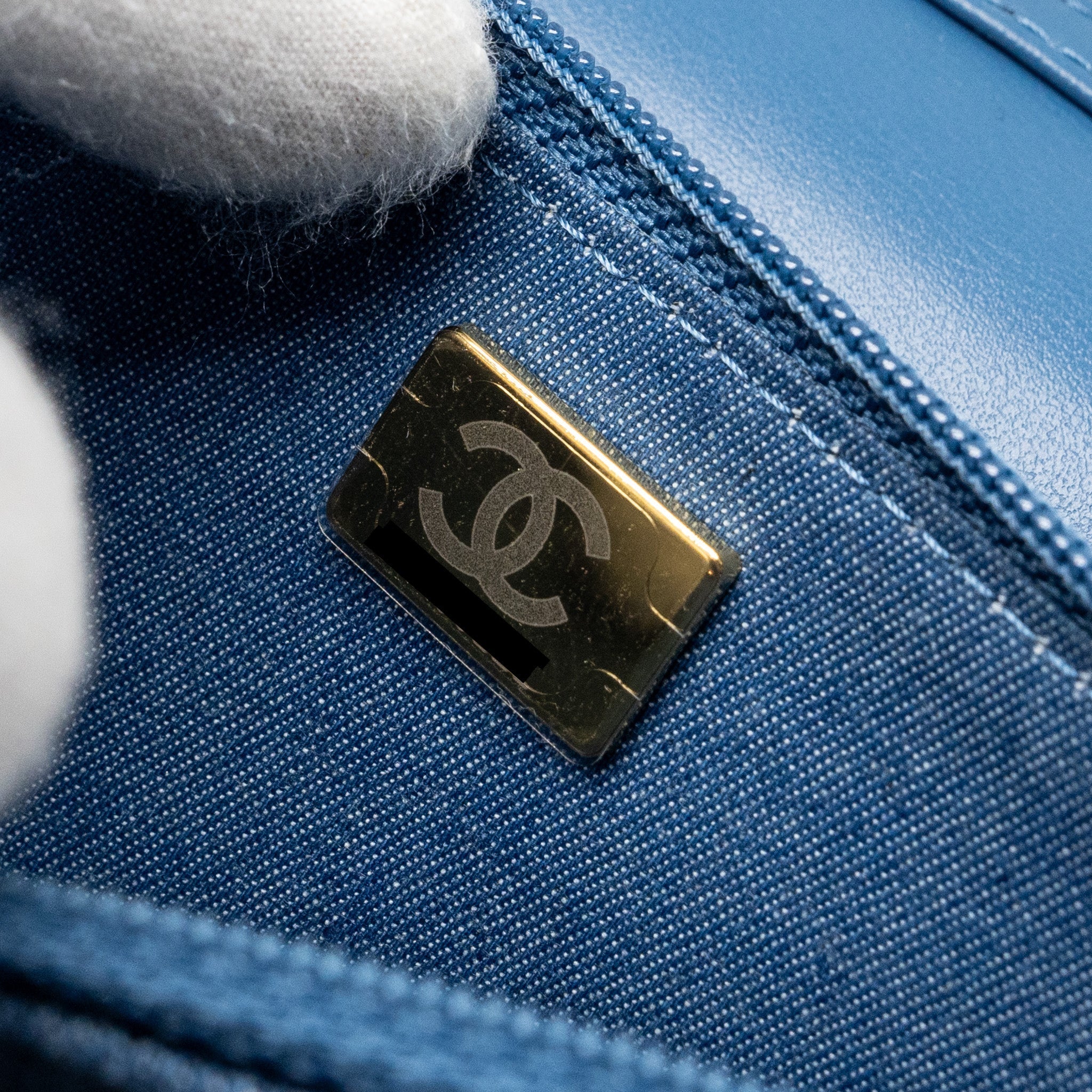 CHANEL PEARL CRUSH WALLET ON CHAIN DENIM BLUE GHW (MICROCHIP)
