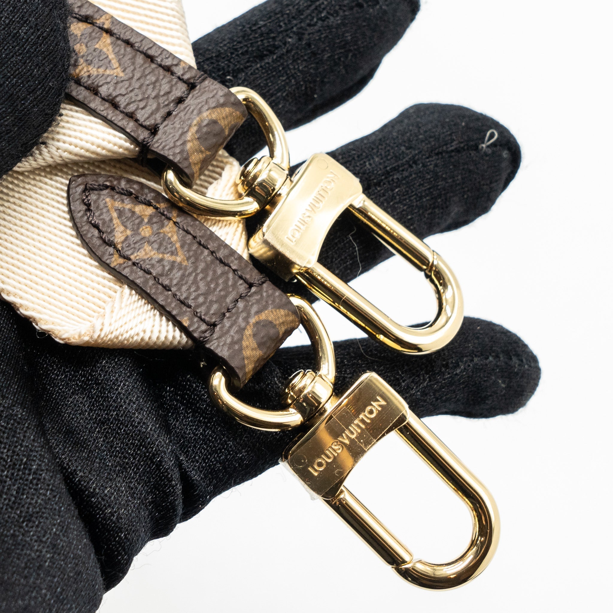 LOUIS VUITTON ONTHEGO PM MONOGRAM CANVAS / MONOGRAM REVERSE CANVAS GHW(NEW VERSION)