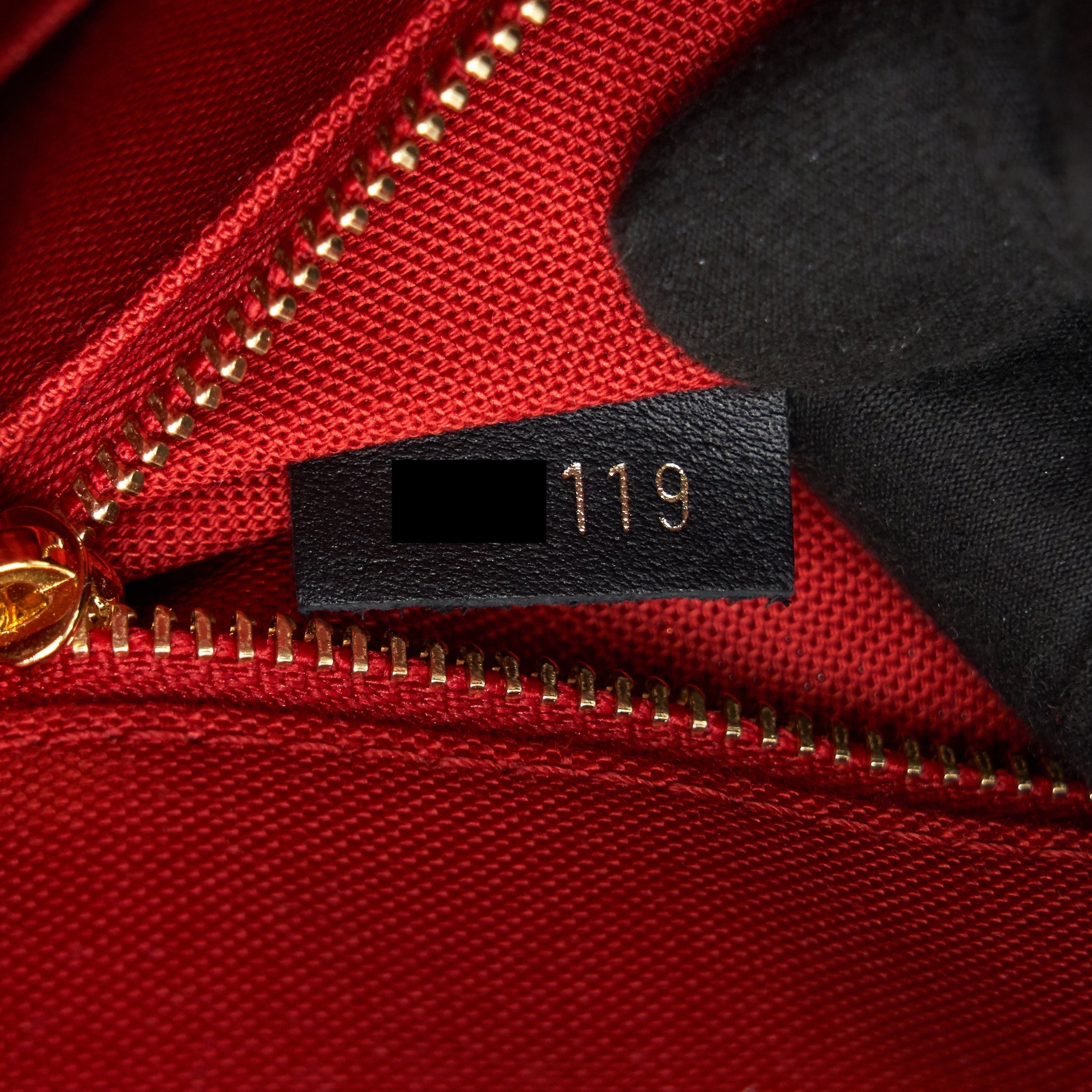 LOUIS VUITTON ONTHEGO GM MONOGRAM CANVAS